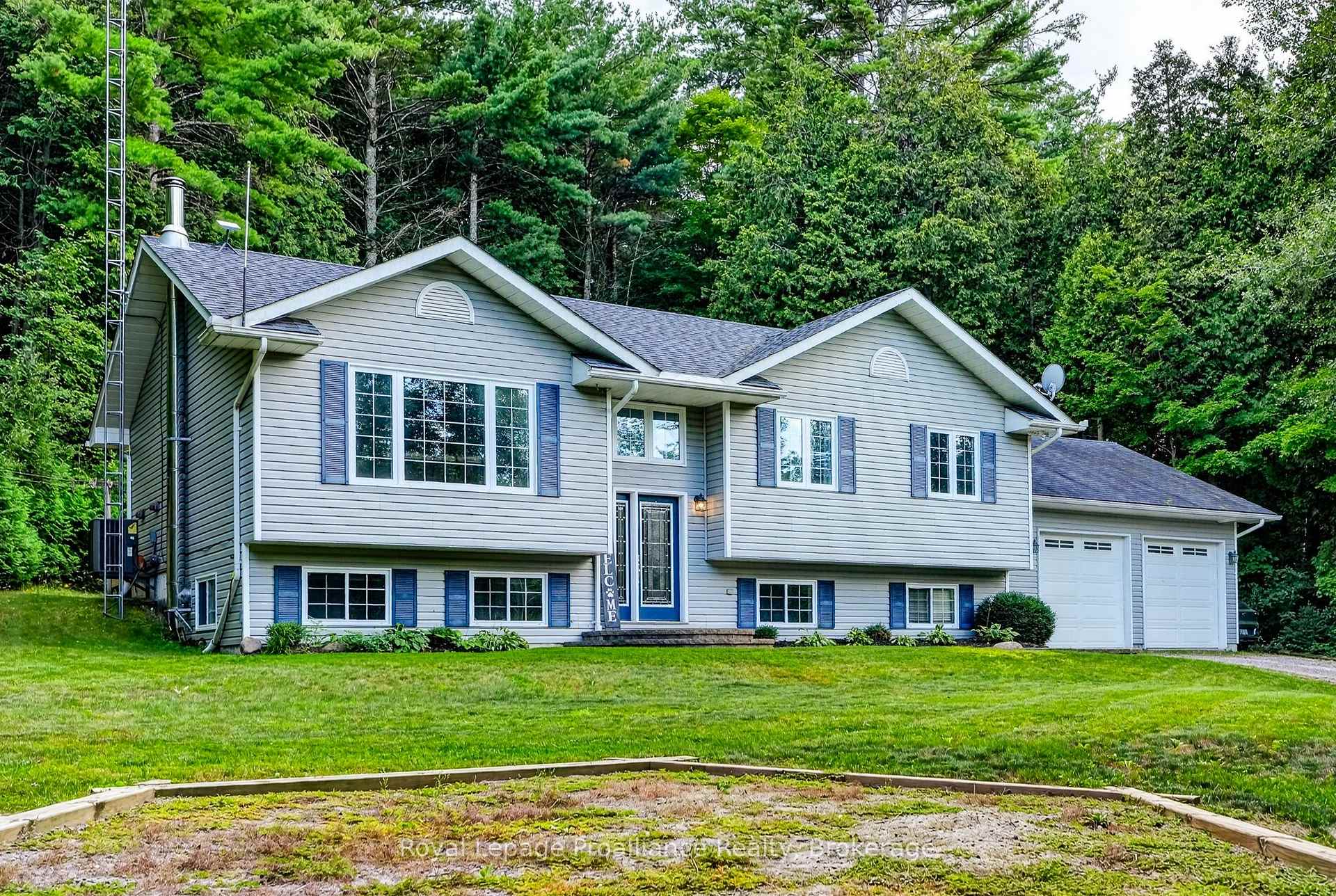 Photo 1 of 137 Abbey Lane, Alnwick/Haldimand, Grafton — HOMEH