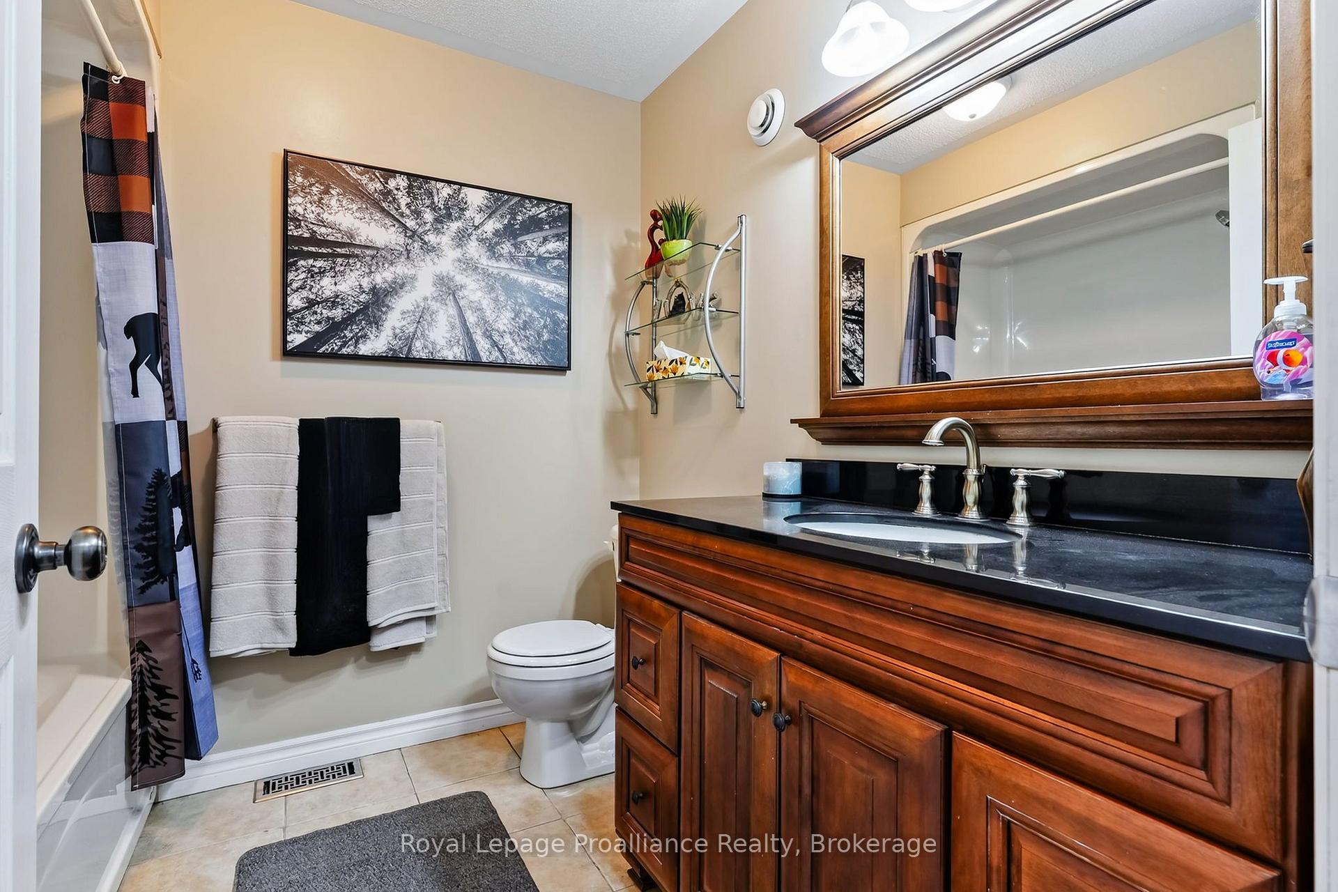 Photo 11 of 137 Abbey Lane, Alnwick/Haldimand, Grafton — HOMEH