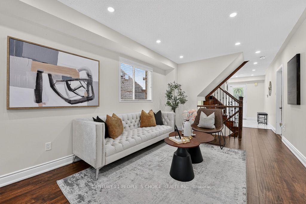 Photo 17 of 50 Penbridge Circle, Brampton, Fletcher's Meadow — HOMEH