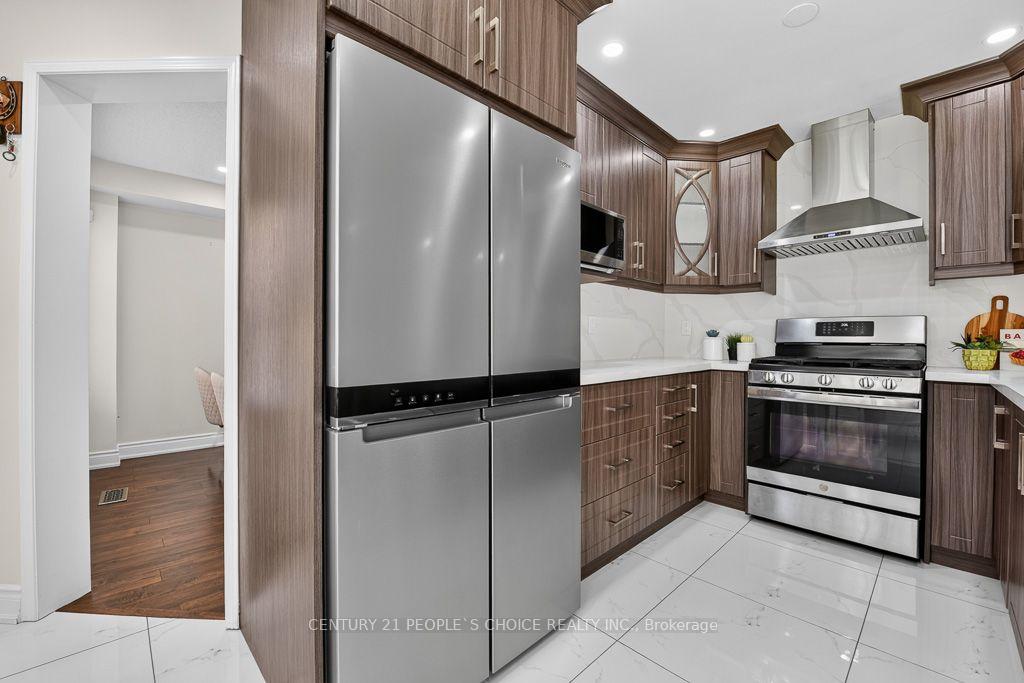 Photo 27 of 50 Penbridge Circle, Brampton, Fletcher's Meadow — HOMEH