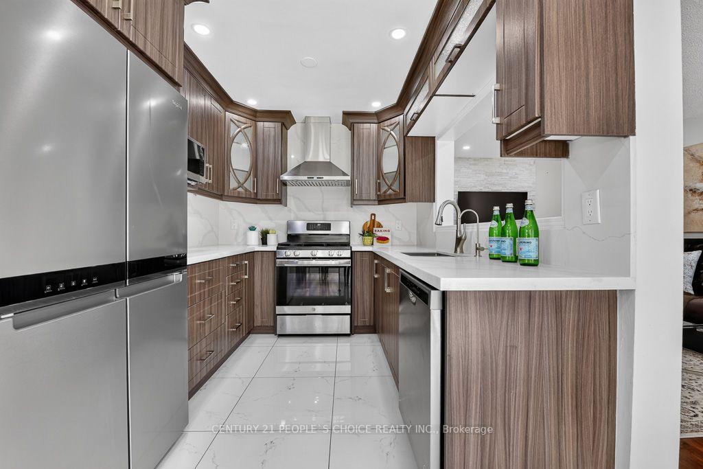 Photo 29 of 50 Penbridge Circle, Brampton, Fletcher's Meadow — HOMEH