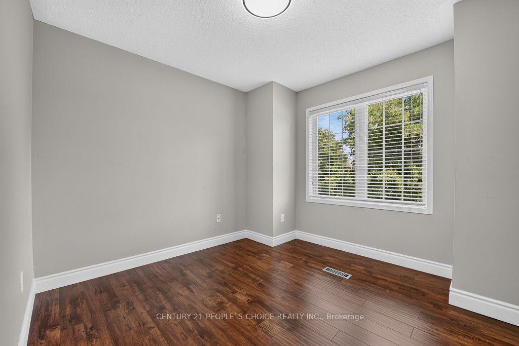 Photo 45 of 50 Penbridge Circle, Brampton, Fletcher's Meadow — HOMEH