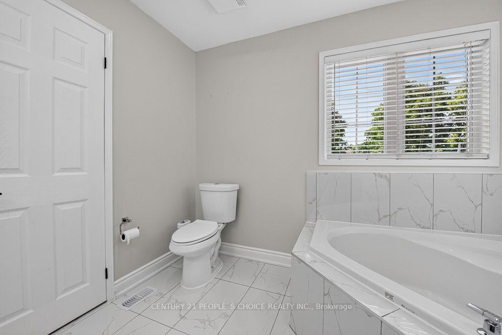 Photo 71 of 50 Penbridge Circle, Brampton, Fletcher's Meadow — HOMEH