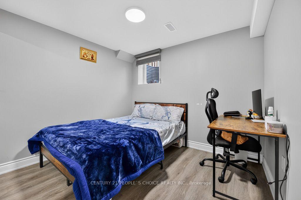 Photo 77 of 50 Penbridge Circle, Brampton, Fletcher's Meadow — HOMEH