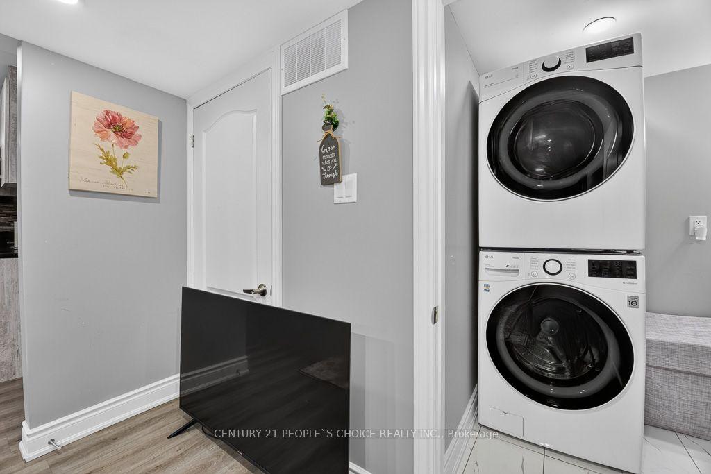 Photo 91 of 50 Penbridge Circle, Brampton, Fletcher's Meadow — HOMEH