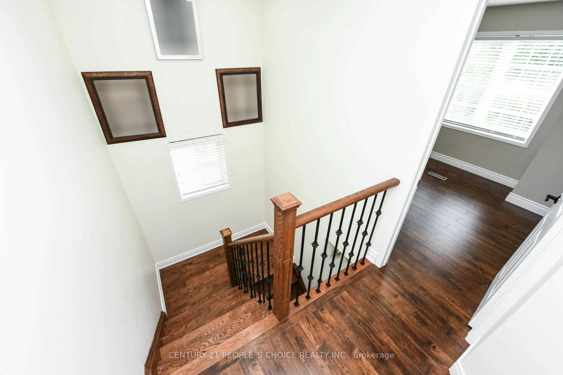 Photo 28 of 50 Penbridge Circle, Brampton, Fletcher's Meadow — HOMEH