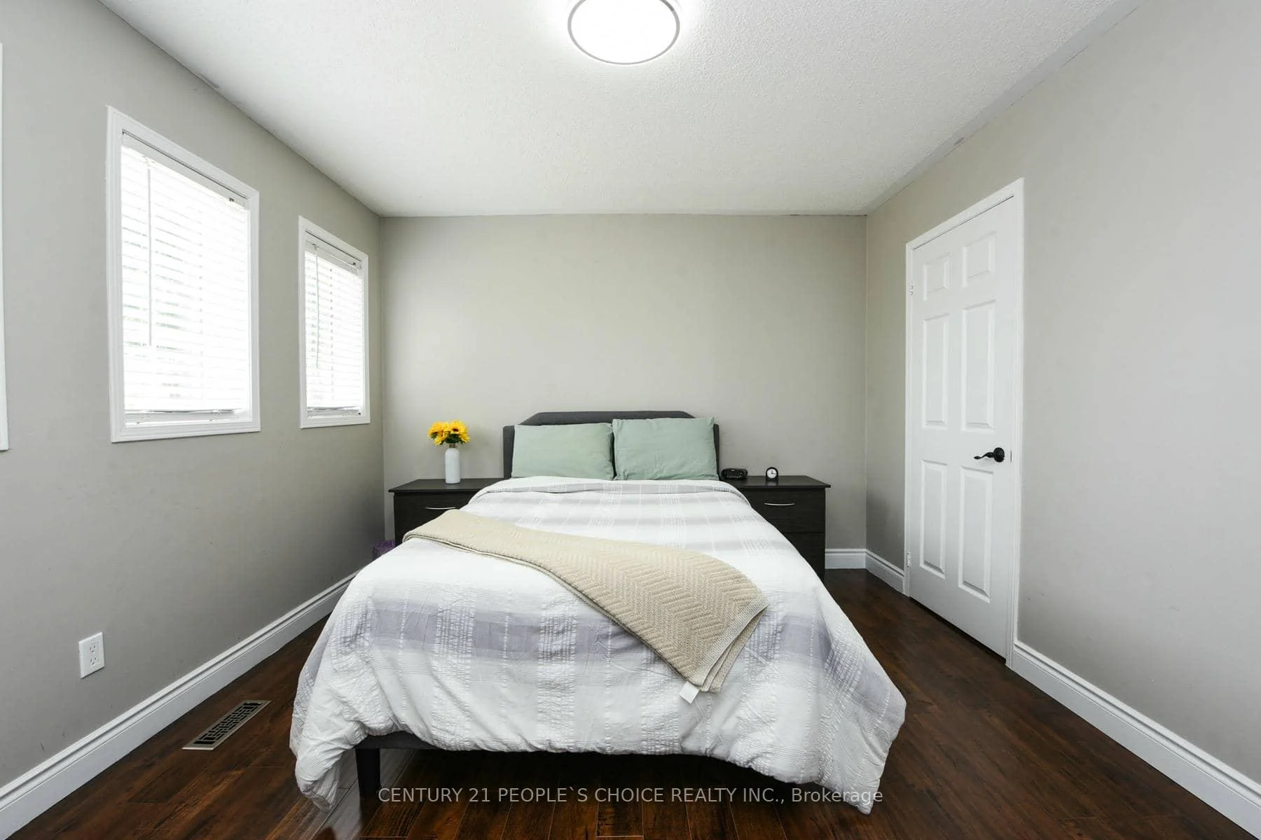 Photo 40 of 50 Penbridge Circle, Brampton, Fletcher's Meadow — HOMEH