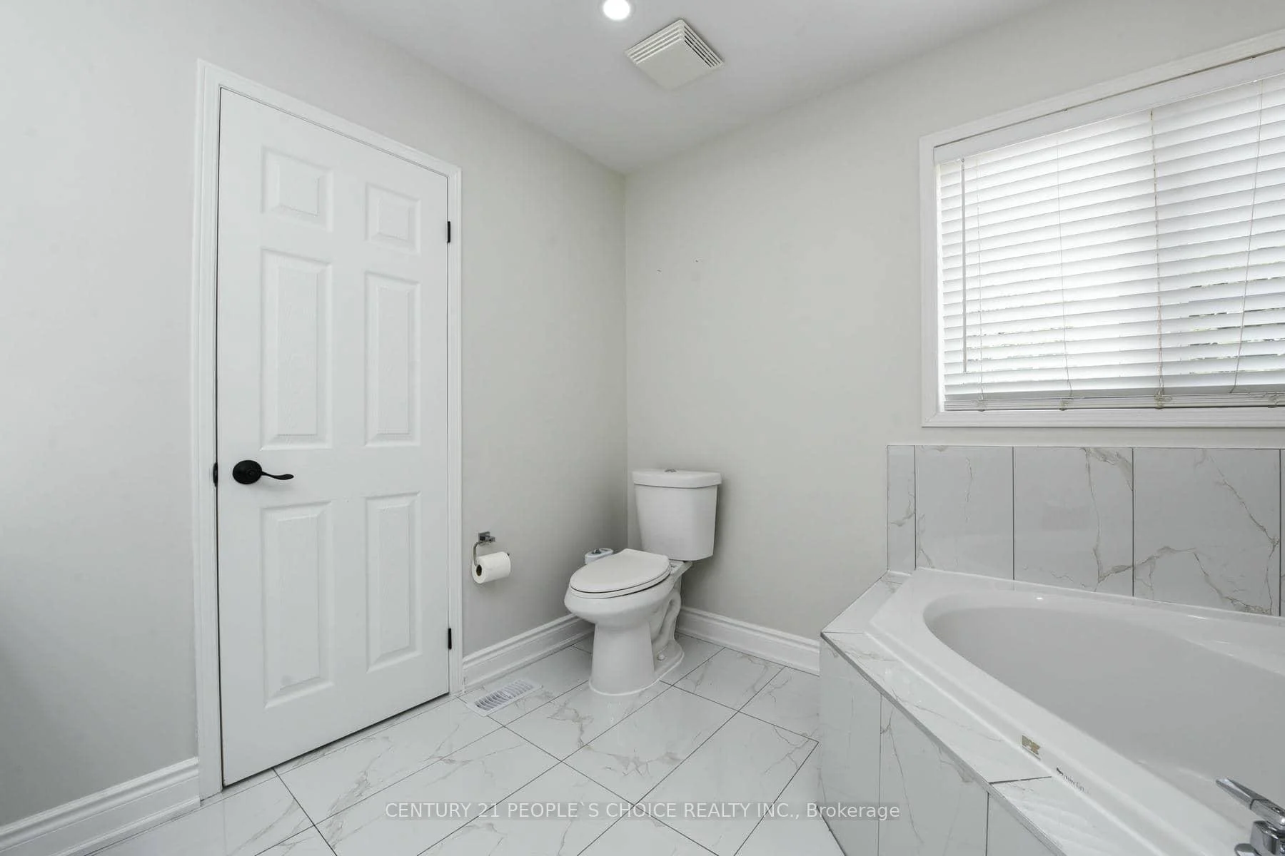 Photo 52 of 50 Penbridge Circle, Brampton, Fletcher's Meadow — HOMEH