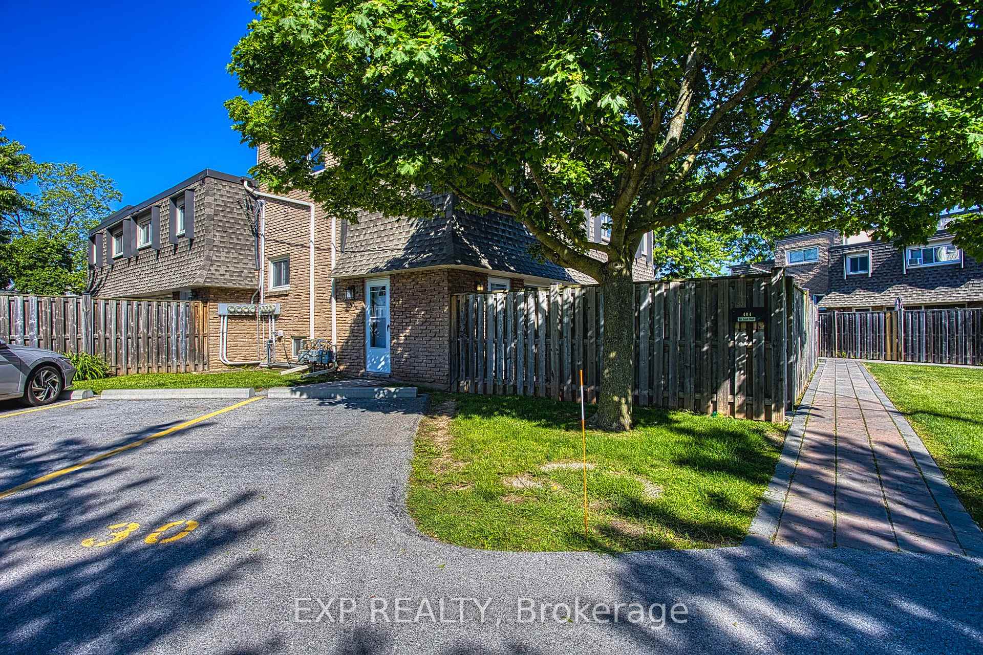 Photo of Unit 404, 7 Viking Court