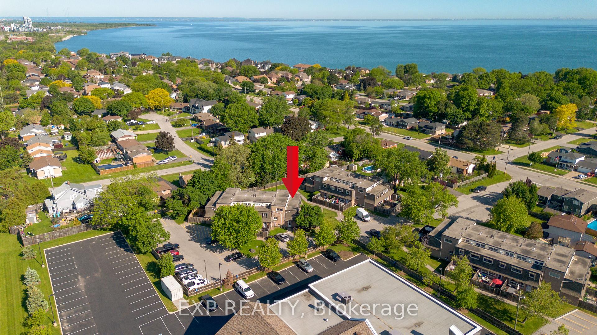 Photo 23 of Unit 404, 7 Viking Court, Grimsby, Grimsby Beach — HOMEH