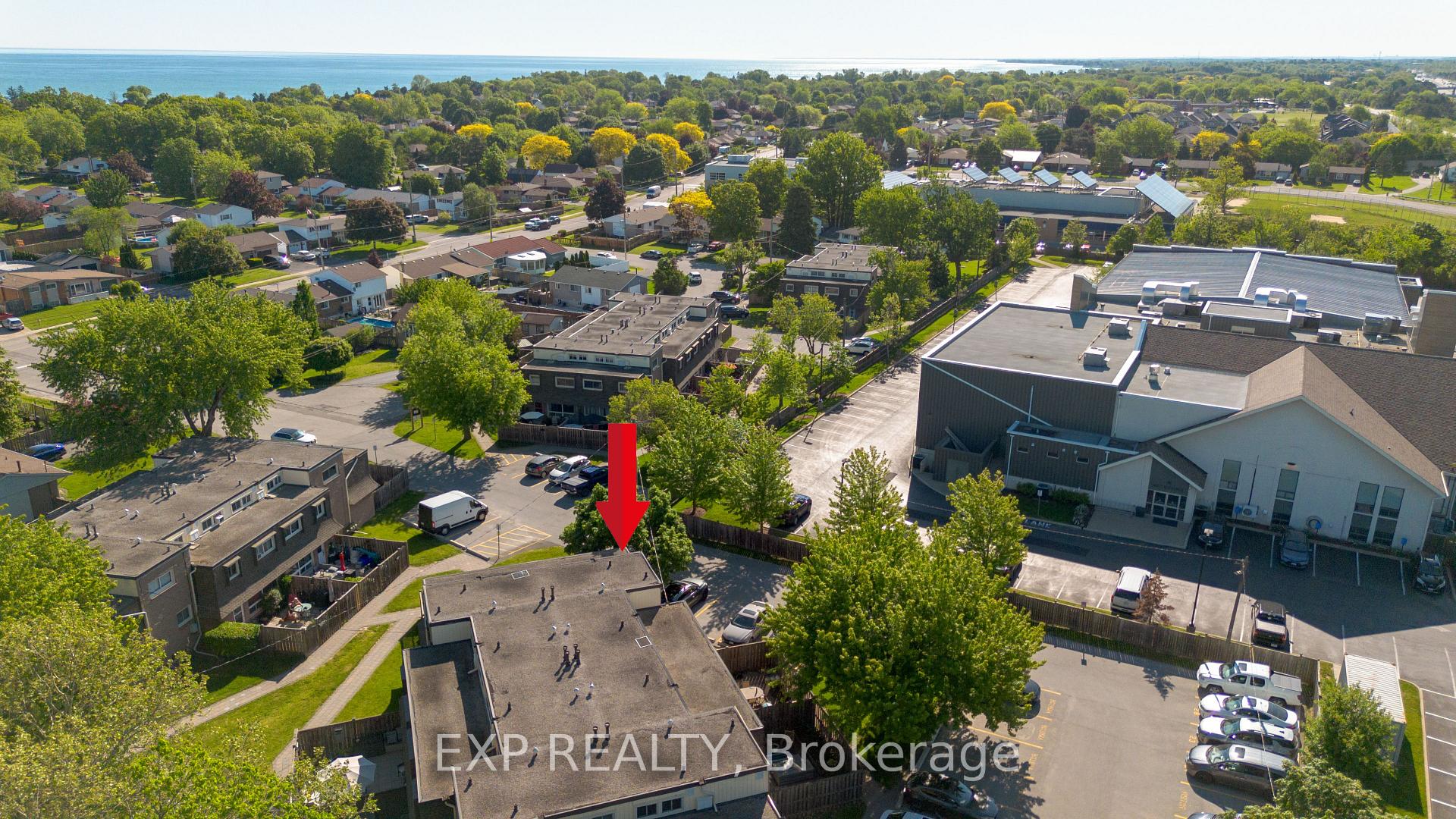 Photo 26 of Unit 404, 7 Viking Court, Grimsby, Grimsby Beach — HOMEH