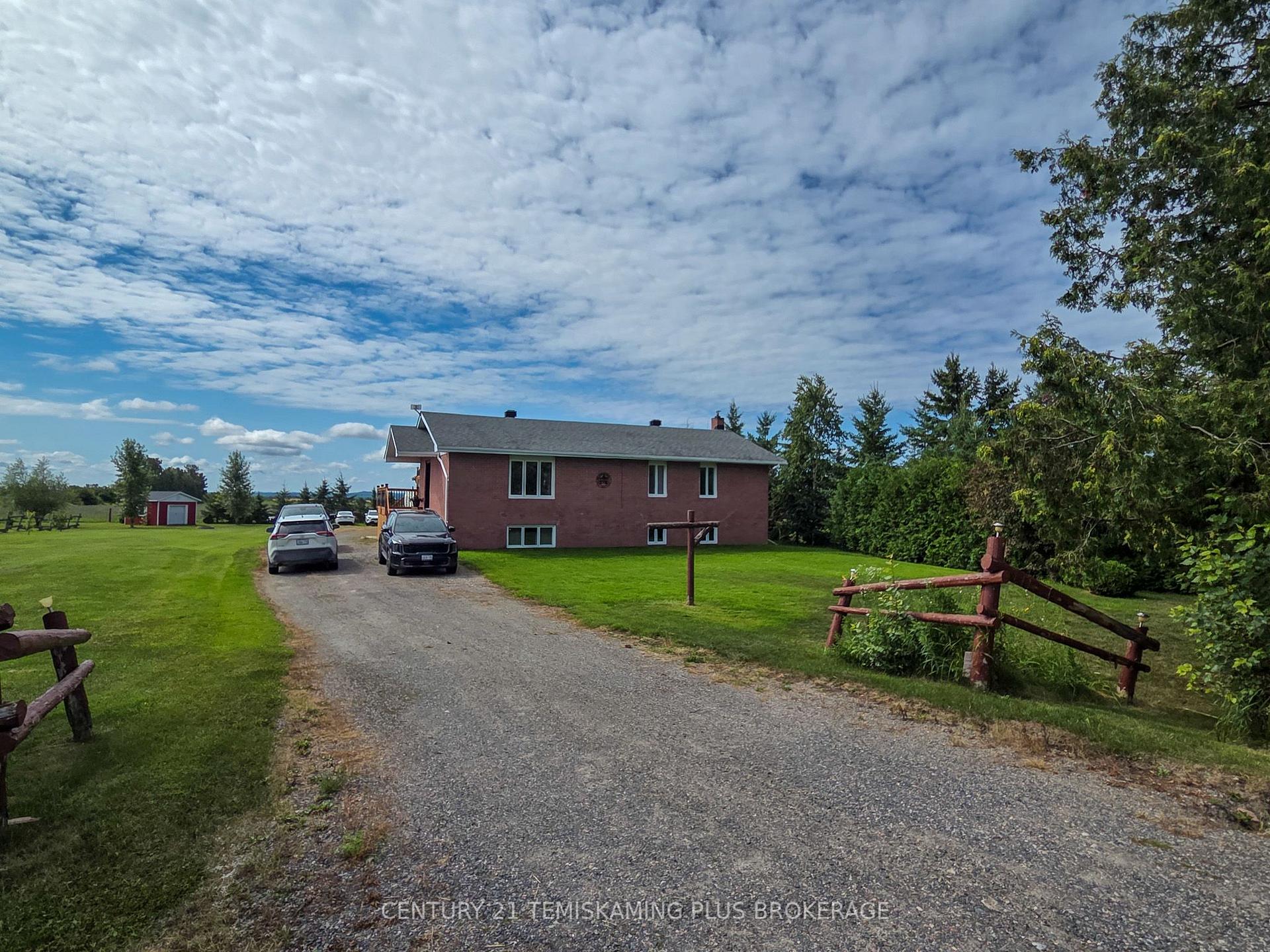 Photo 3 of 045090 Highway 562, Timiskaming, TIM - Outside - Rural — HOMEH