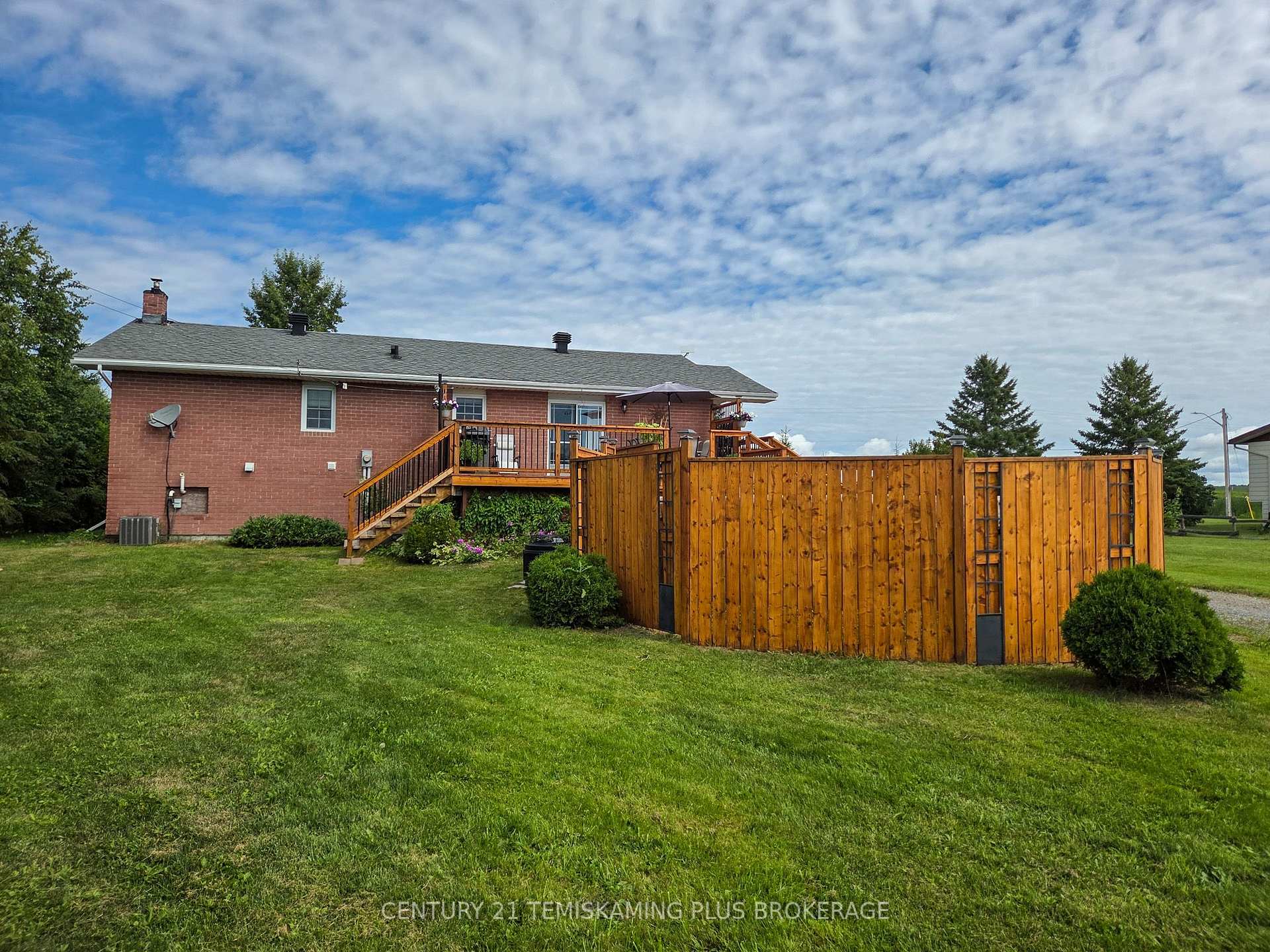Photo 44 of 045090 Highway 562, Timiskaming, TIM - Outside - Rural — HOMEH