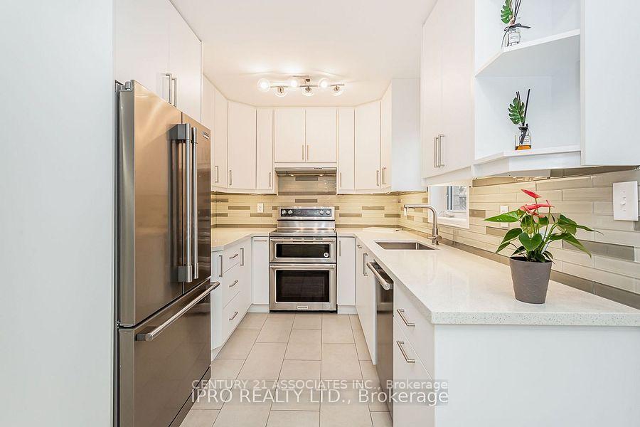Photo 10 of 2410 Emerson Drive, Burlington, Alton — HOMEH
