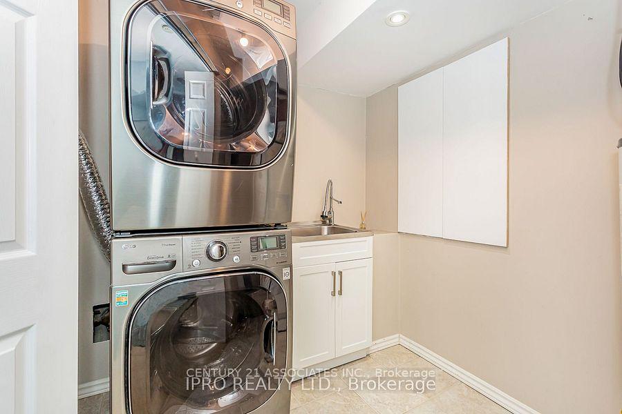 Photo 31 of 2410 Emerson Drive, Burlington, Alton — HOMEH