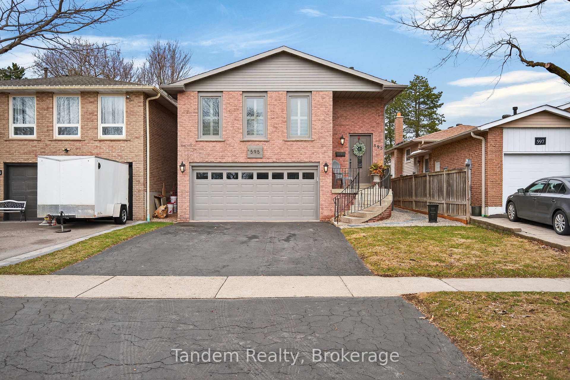 Photo 3 of 595 Beaver Court, Milton, Timberlea — HOMEH