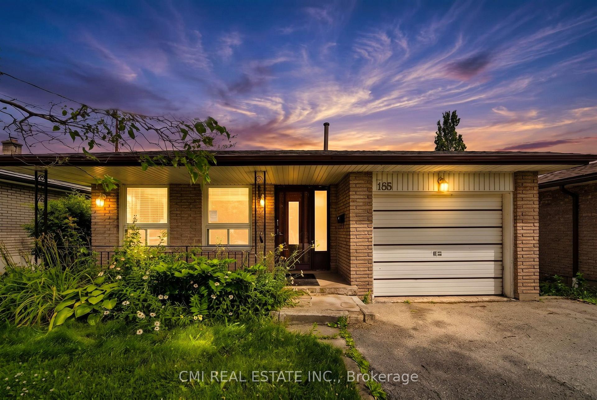 Photo of 185 Lavina Crescent