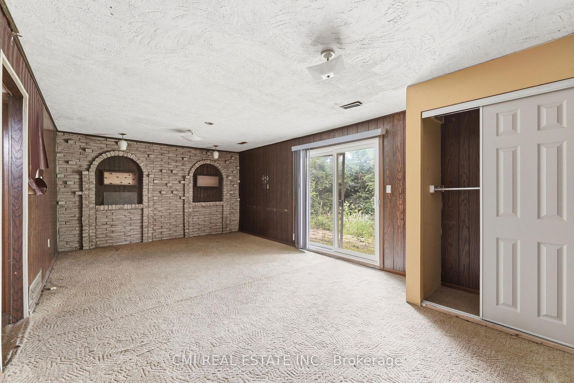 Photo 39 of 185 Lavina Crescent, Hamilton, Mountview — HOMEH