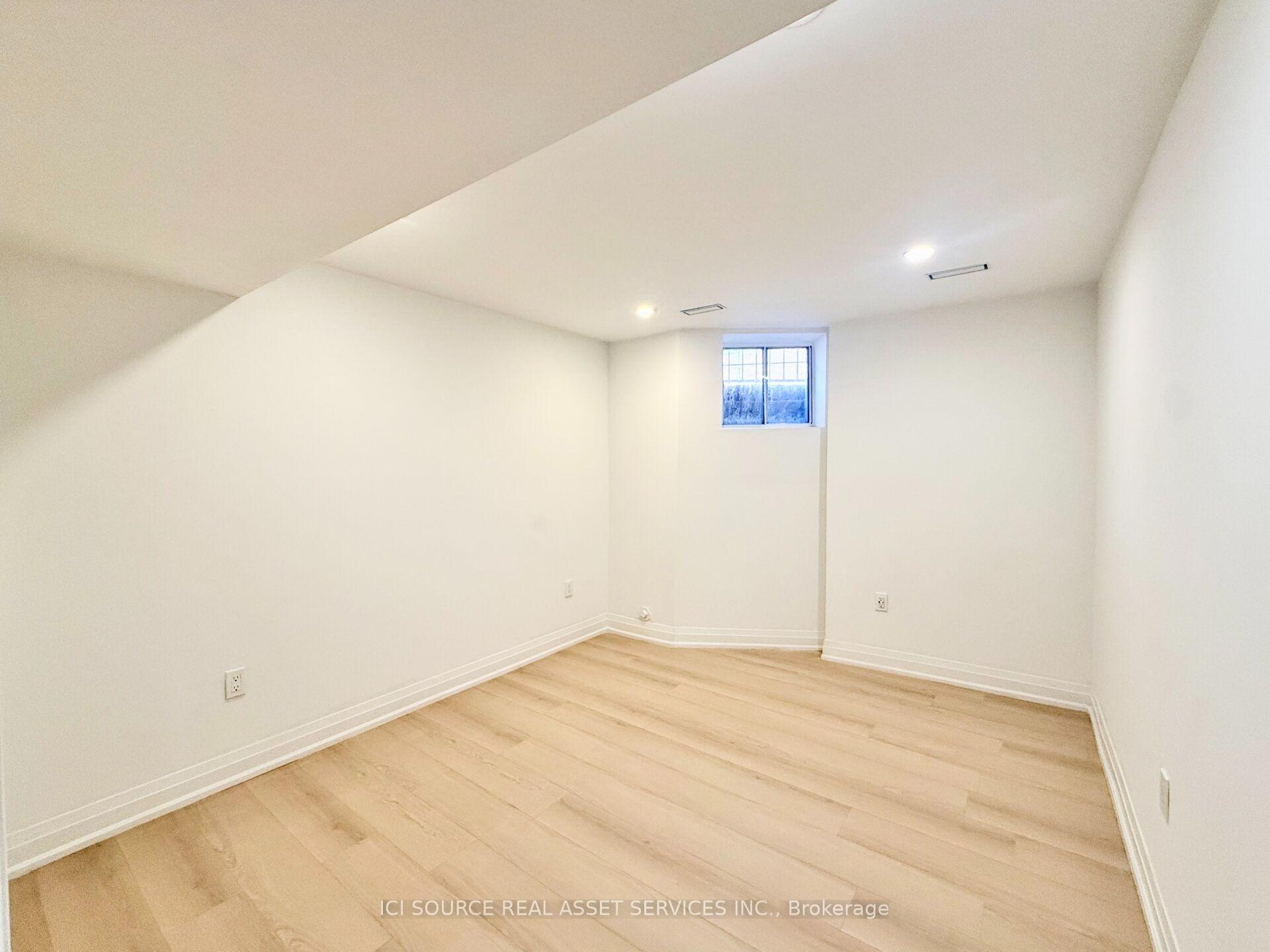 Photo 11 of Unit 6, 36 Brunswick Avenue, Toronto, University — HOMEH