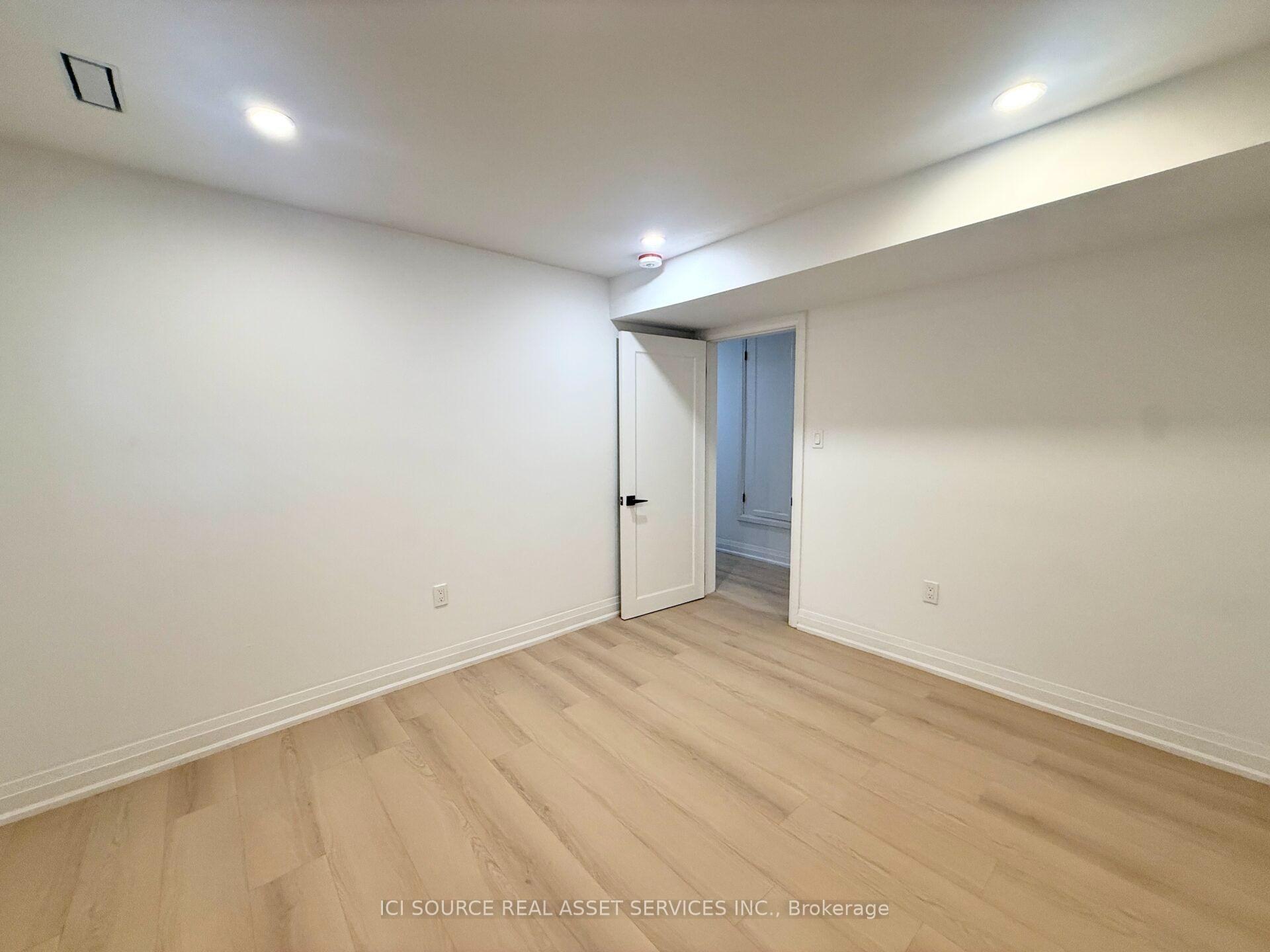 Photo 13 of Unit 6, 36 Brunswick Avenue, Toronto, University — HOMEH