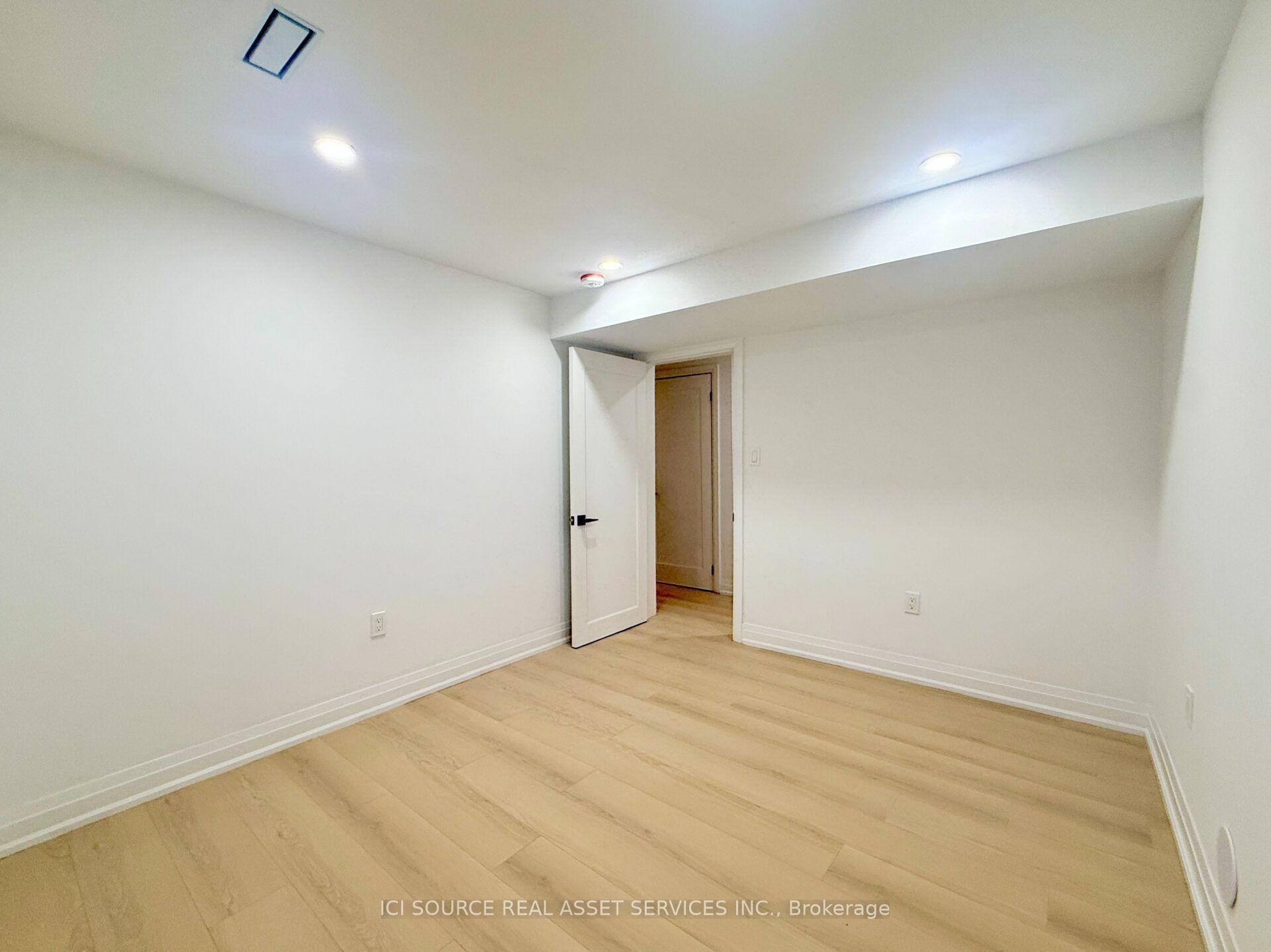 Photo 19 of Unit 6, 36 Brunswick Avenue, Toronto, University — HOMEH