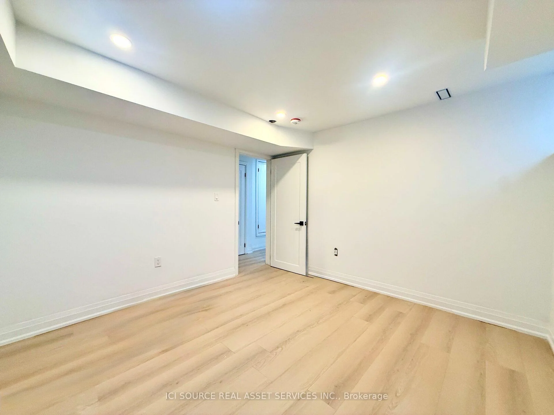 Photo 26 of Unit 6, 36 Brunswick Avenue, Toronto, University — HOMEH