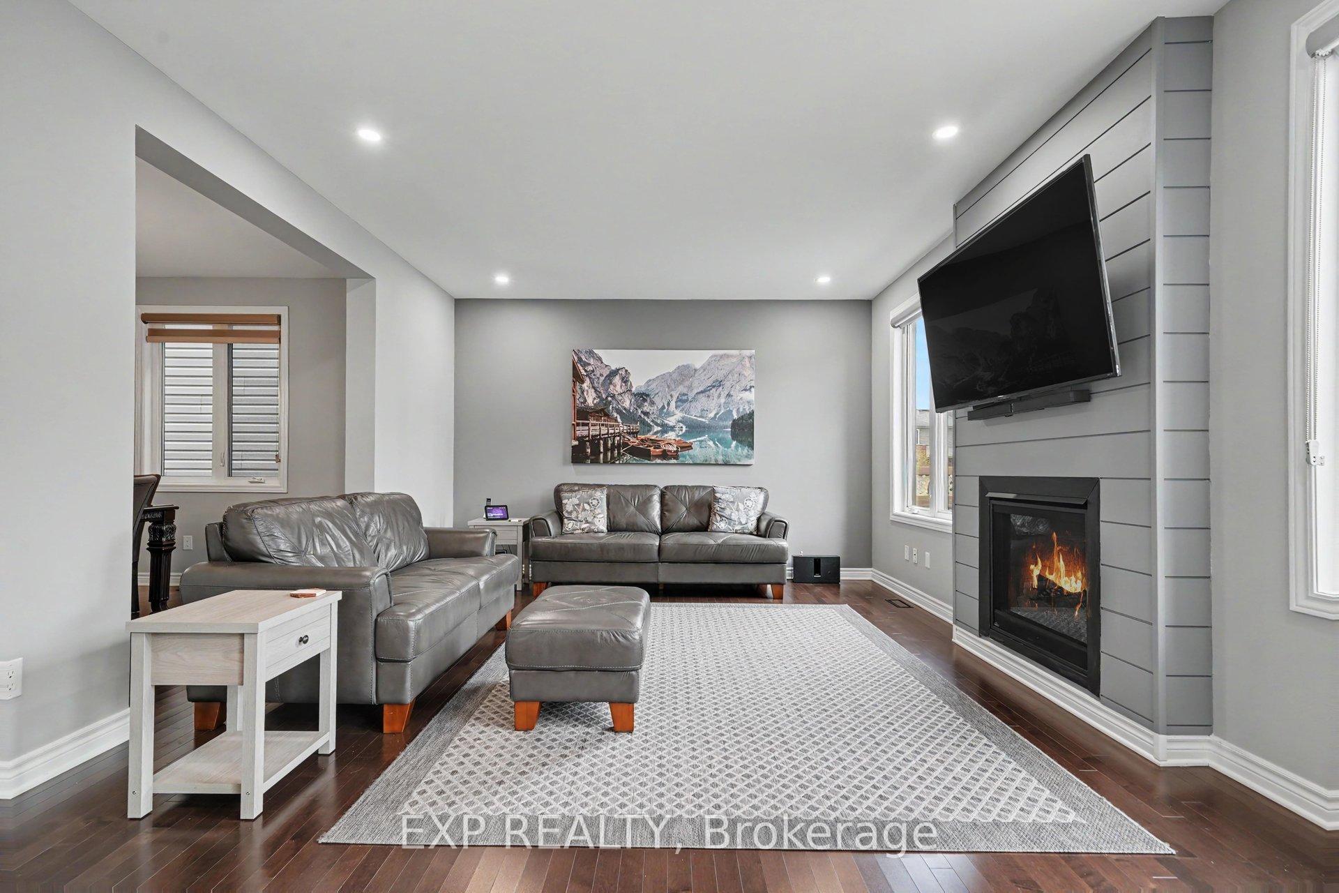 Photo 5 of 707 Cashmere Terrace, Ottawa, Barrhaven - Heritage Park — HOMEH