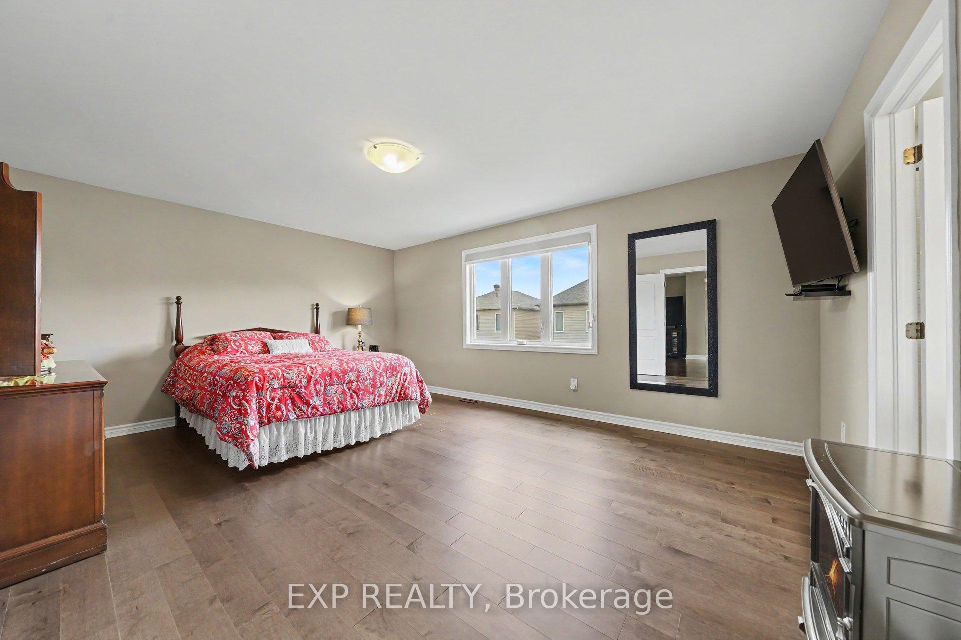 Photo 18 of 707 Cashmere Terrace, Ottawa, Barrhaven - Heritage Park — HOMEH