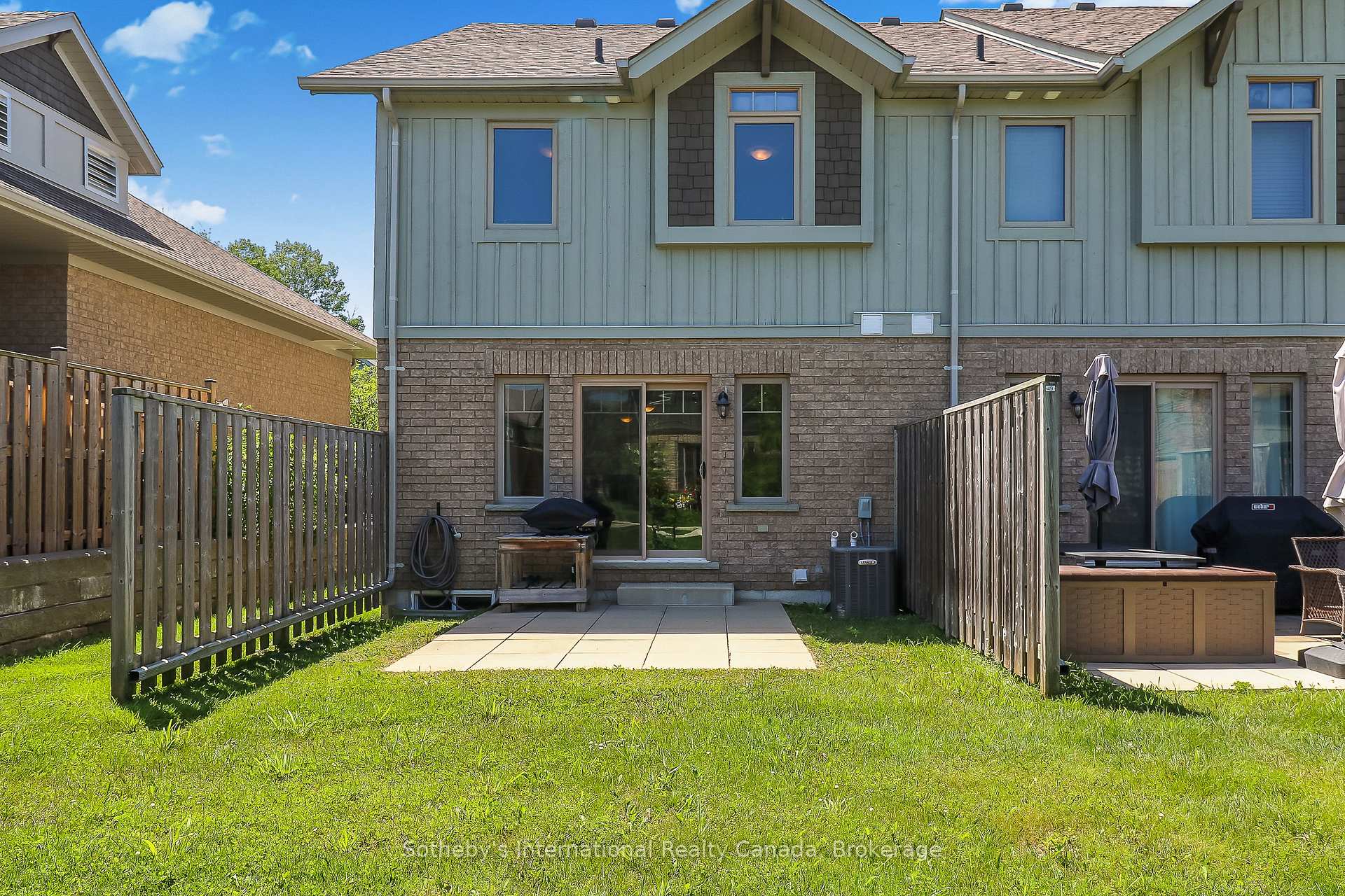 Photo 30 of 49 Silver Glen Boulevard, Collingwood — HOMEH