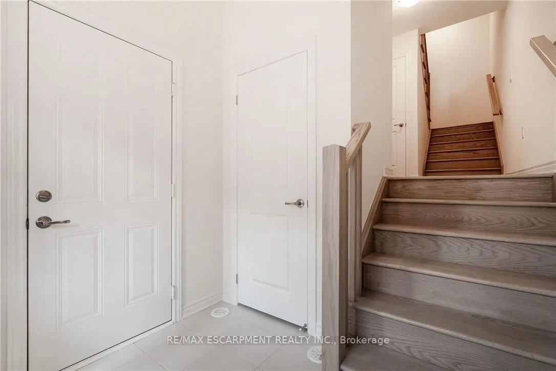Photo 8 of Unit 39, 305 Garner Road, Hamilton, Ancaster — HOMEH