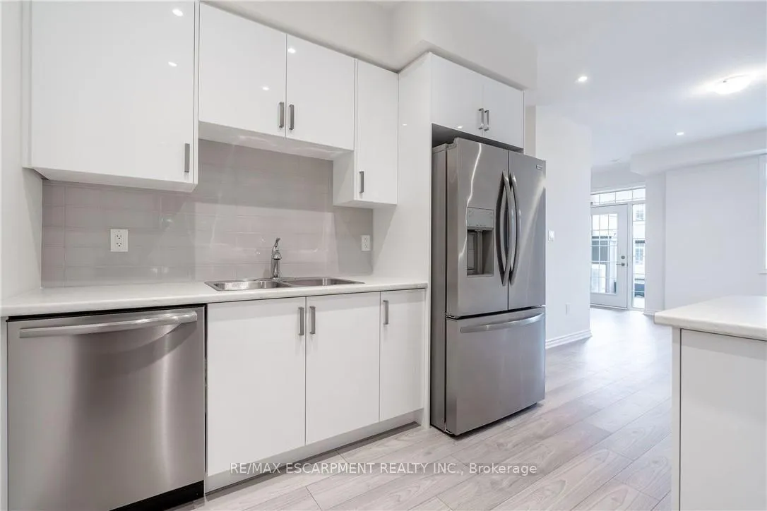 Photo 21 of Unit 39, 305 Garner Road, Hamilton, Ancaster — HOMEH