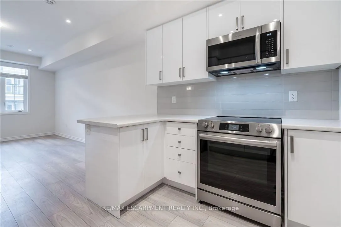 Photo 22 of Unit 39, 305 Garner Road, Hamilton, Ancaster — HOMEH