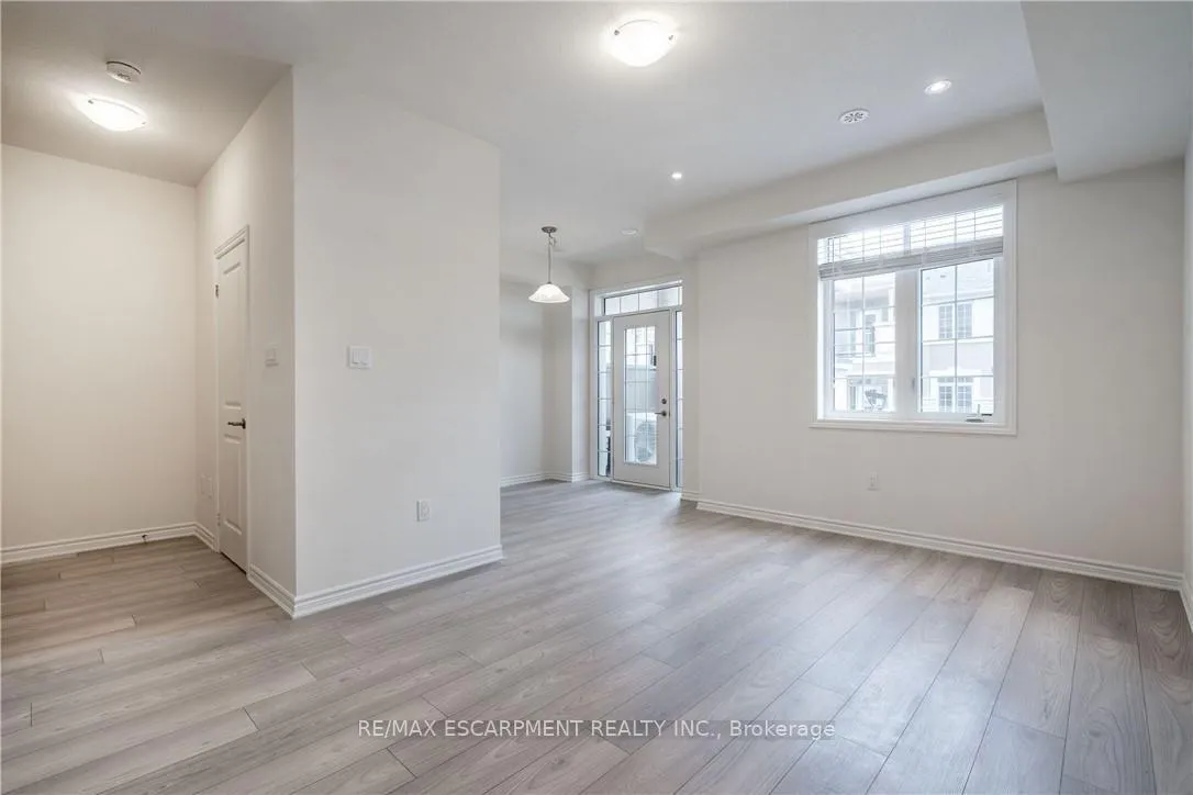 Photo 23 of Unit 39, 305 Garner Road, Hamilton, Ancaster — HOMEH