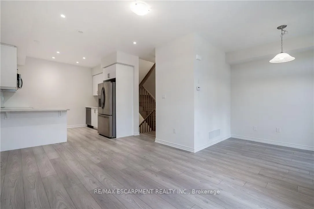 Photo 24 of Unit 39, 305 Garner Road, Hamilton, Ancaster — HOMEH