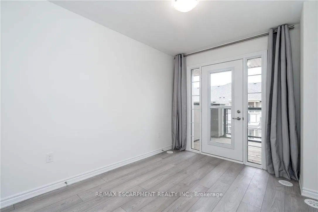 Photo 31 of Unit 39, 305 Garner Road, Hamilton, Ancaster — HOMEH