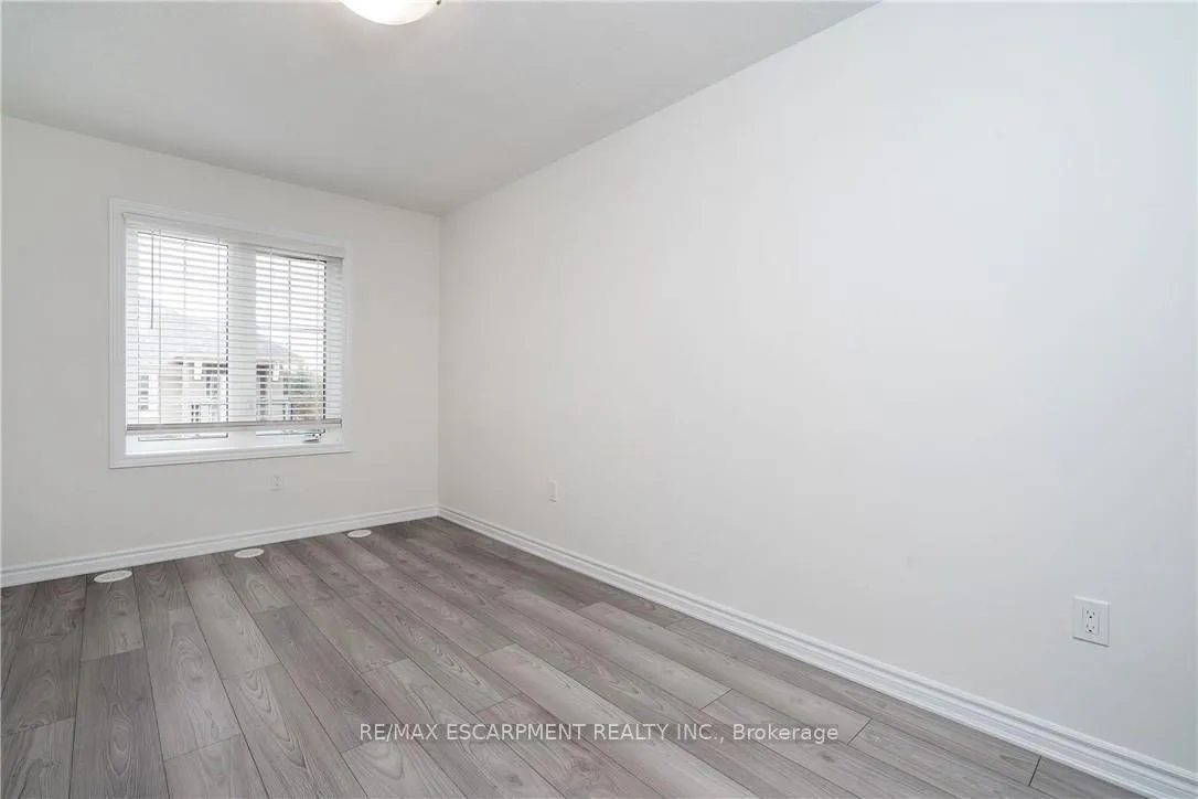 Photo 37 of Unit 39, 305 Garner Road, Hamilton, Ancaster — HOMEH