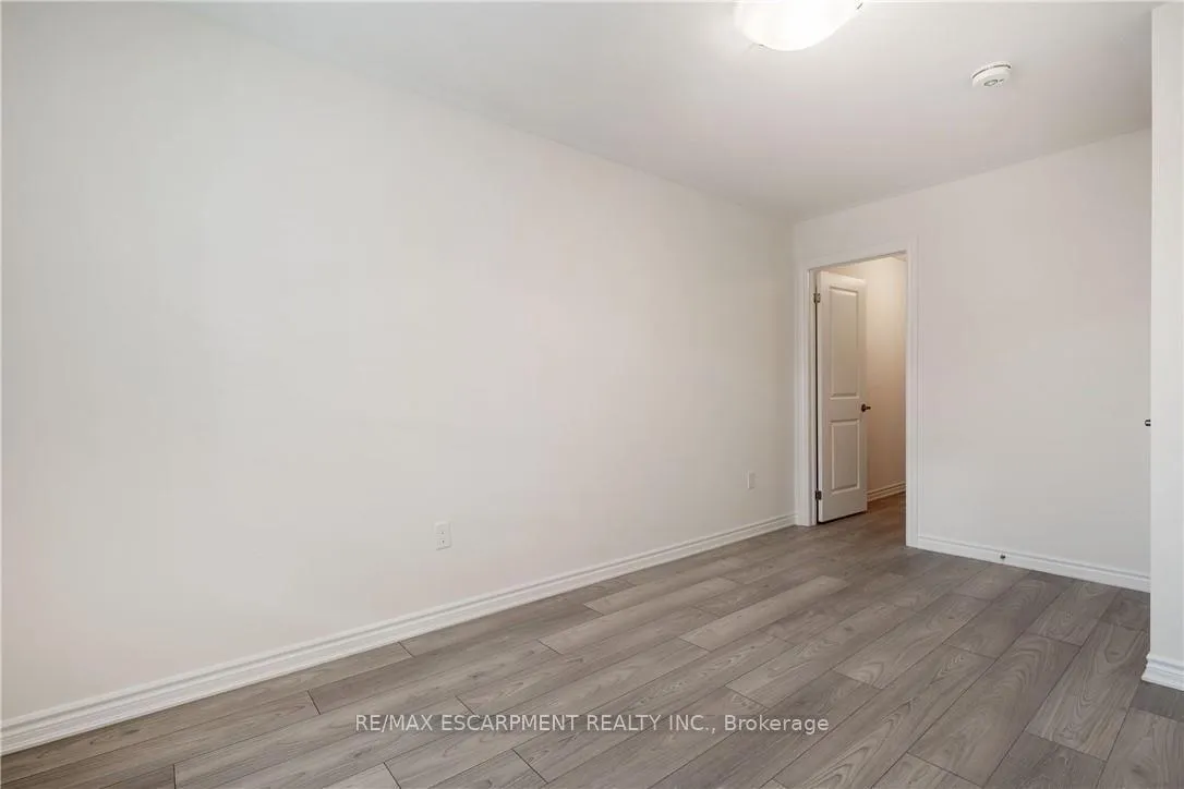 Photo 39 of Unit 39, 305 Garner Road, Hamilton, Ancaster — HOMEH