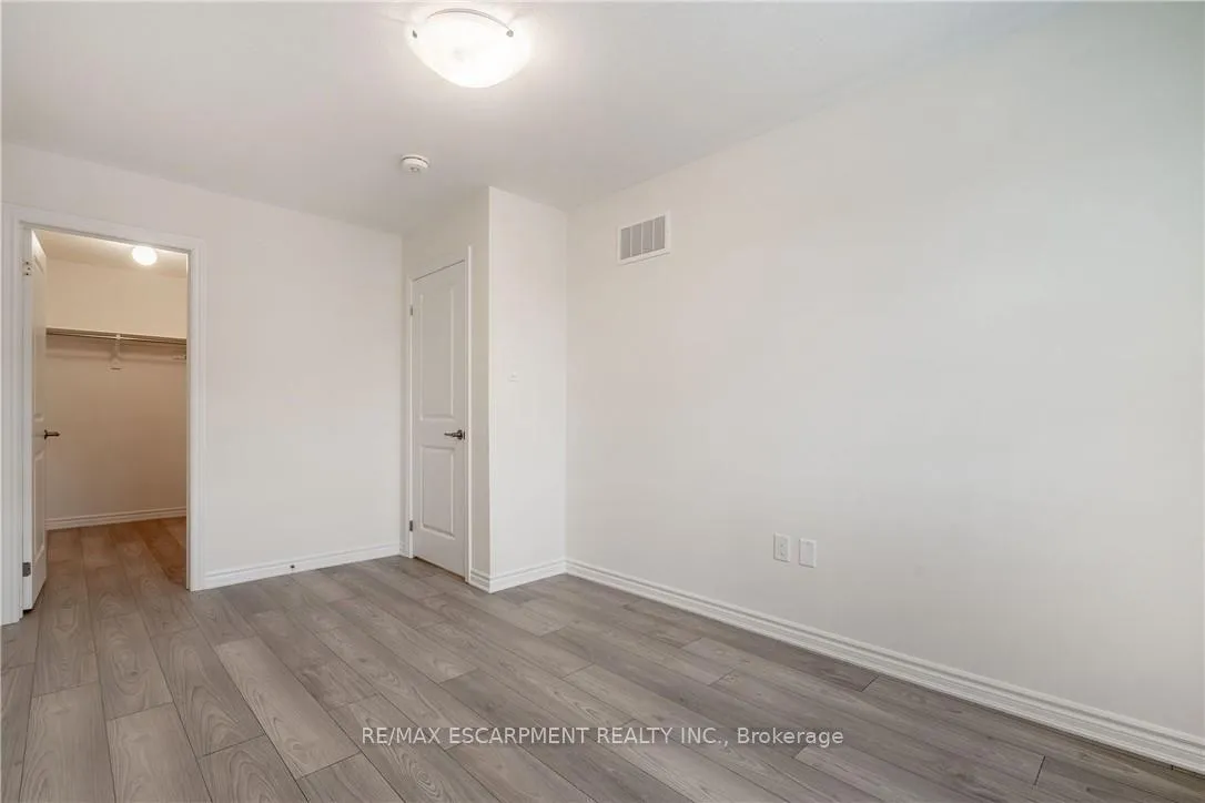 Photo 40 of Unit 39, 305 Garner Road, Hamilton, Ancaster — HOMEH