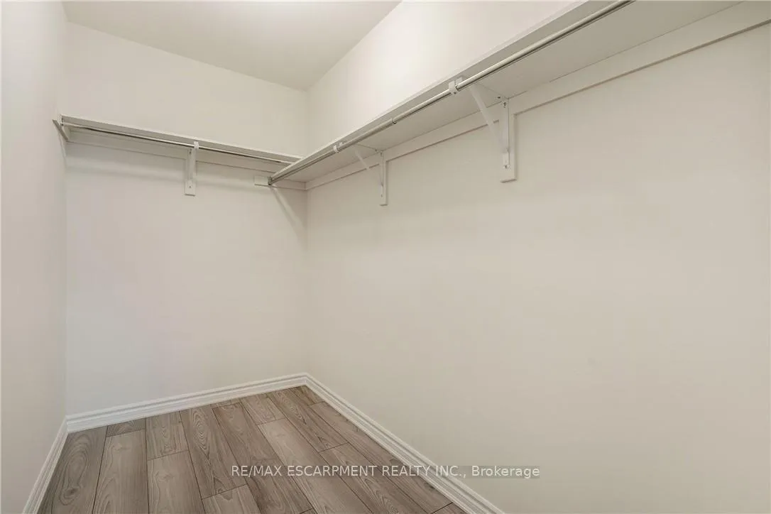 Photo 41 of Unit 39, 305 Garner Road, Hamilton, Ancaster — HOMEH
