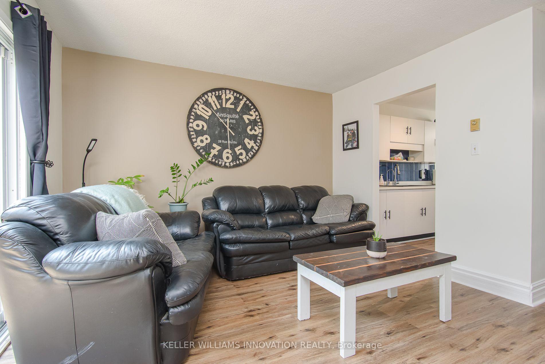Photo 12 of Unit 5, 90 Ferman Drive, Guelph, Willow West/Sugarbush/West Acres — HOMEH