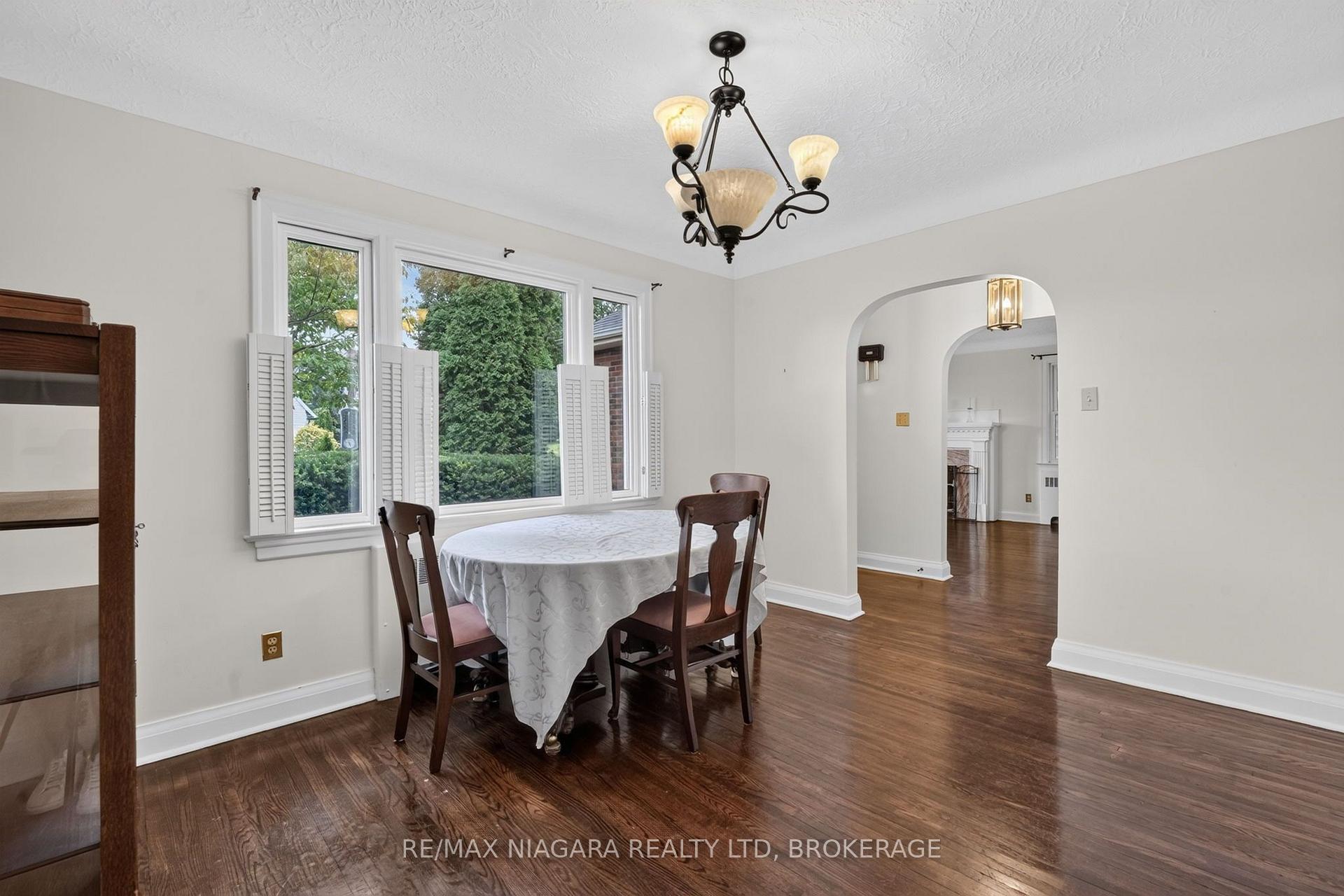 Photo 18 of 5735 Hanan Avenue, Niagara Falls, Hospital — HOMEH