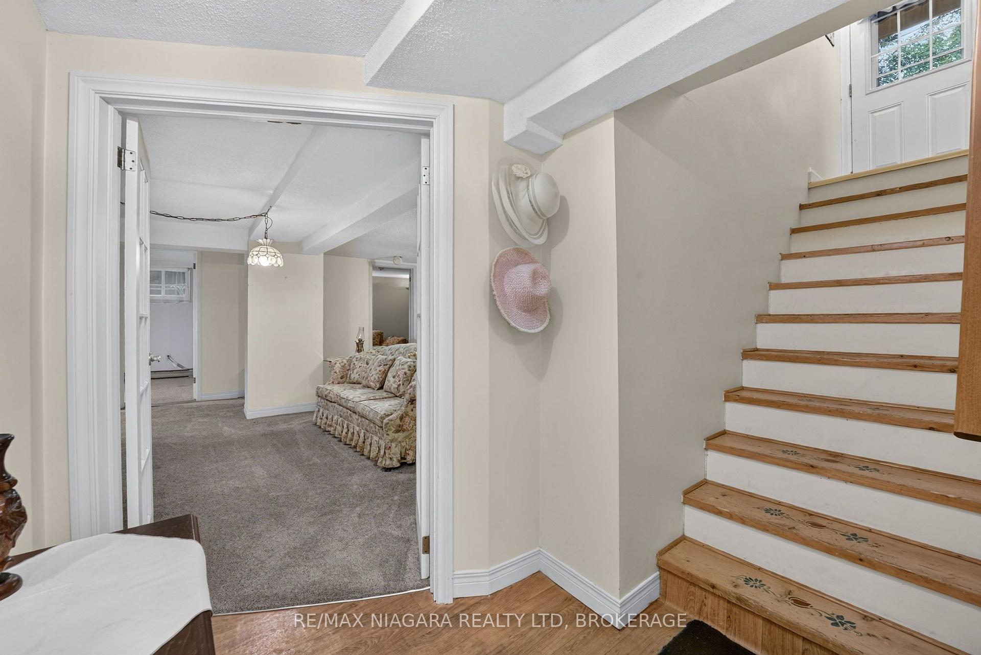 Photo 25 of 5735 Hanan Avenue, Niagara Falls, Hospital — HOMEH