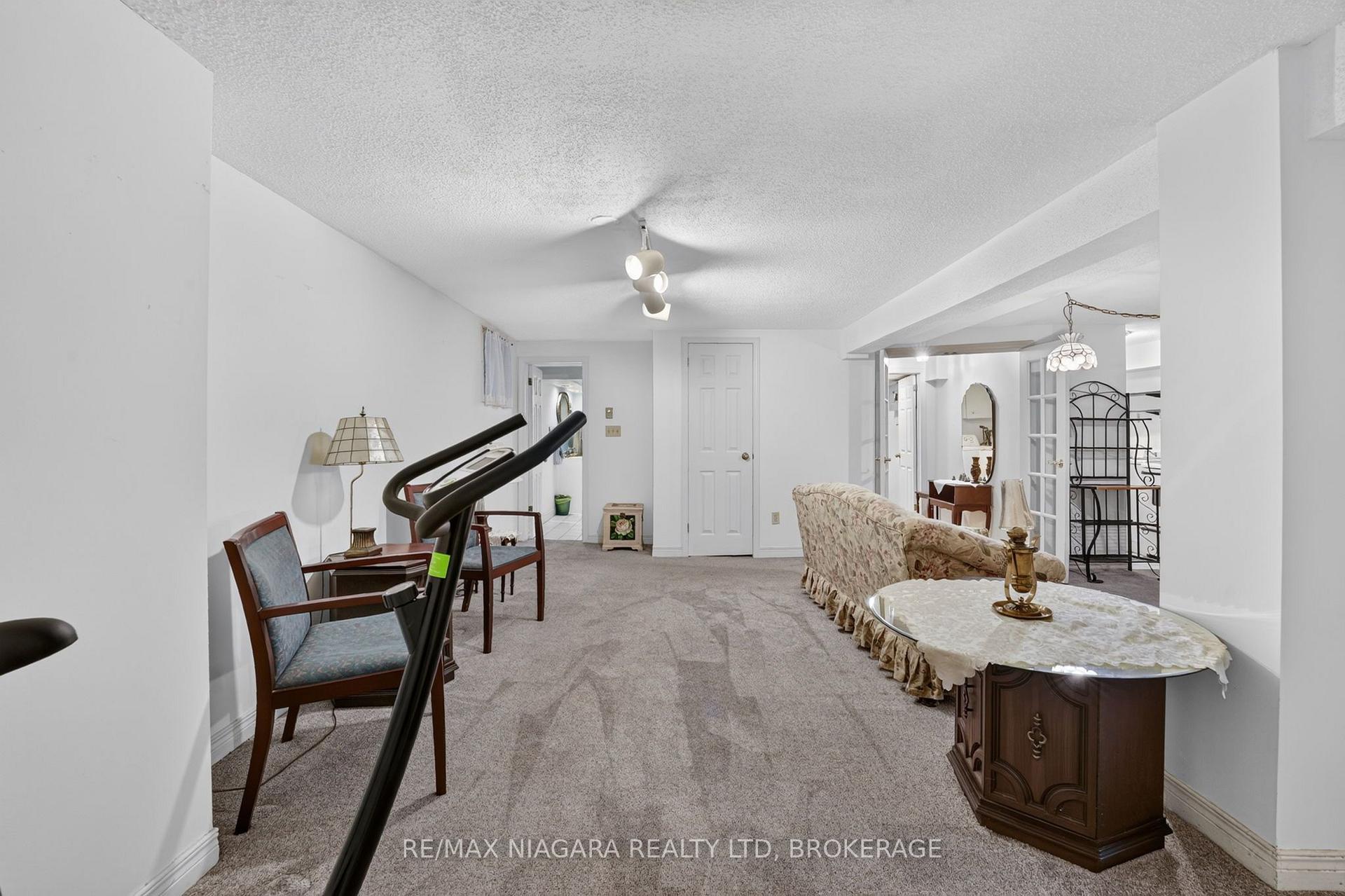 Photo 32 of 5735 Hanan Avenue, Niagara Falls, Hospital — HOMEH