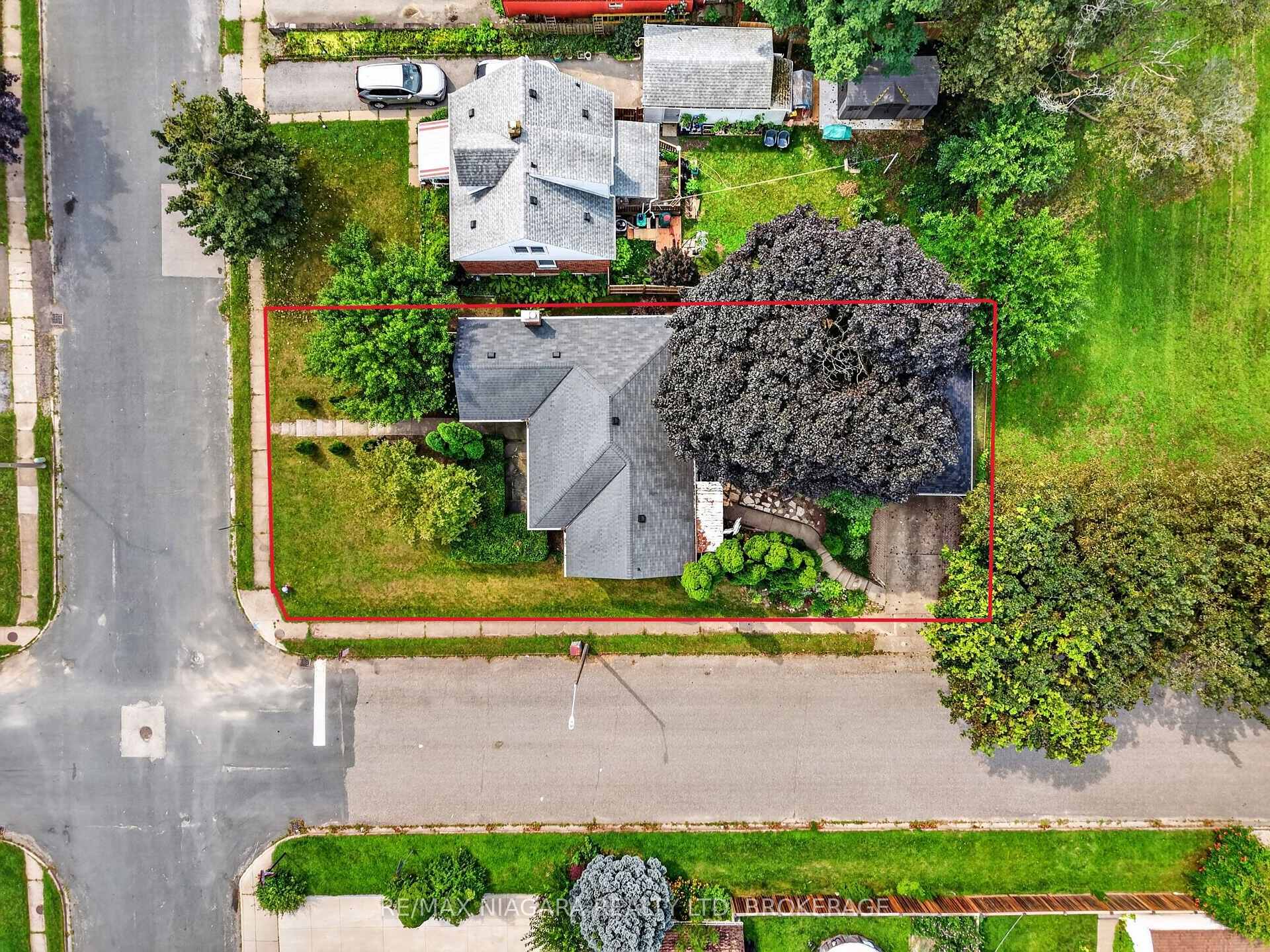 Photo 43 of 5735 Hanan Avenue, Niagara Falls, Hospital — HOMEH