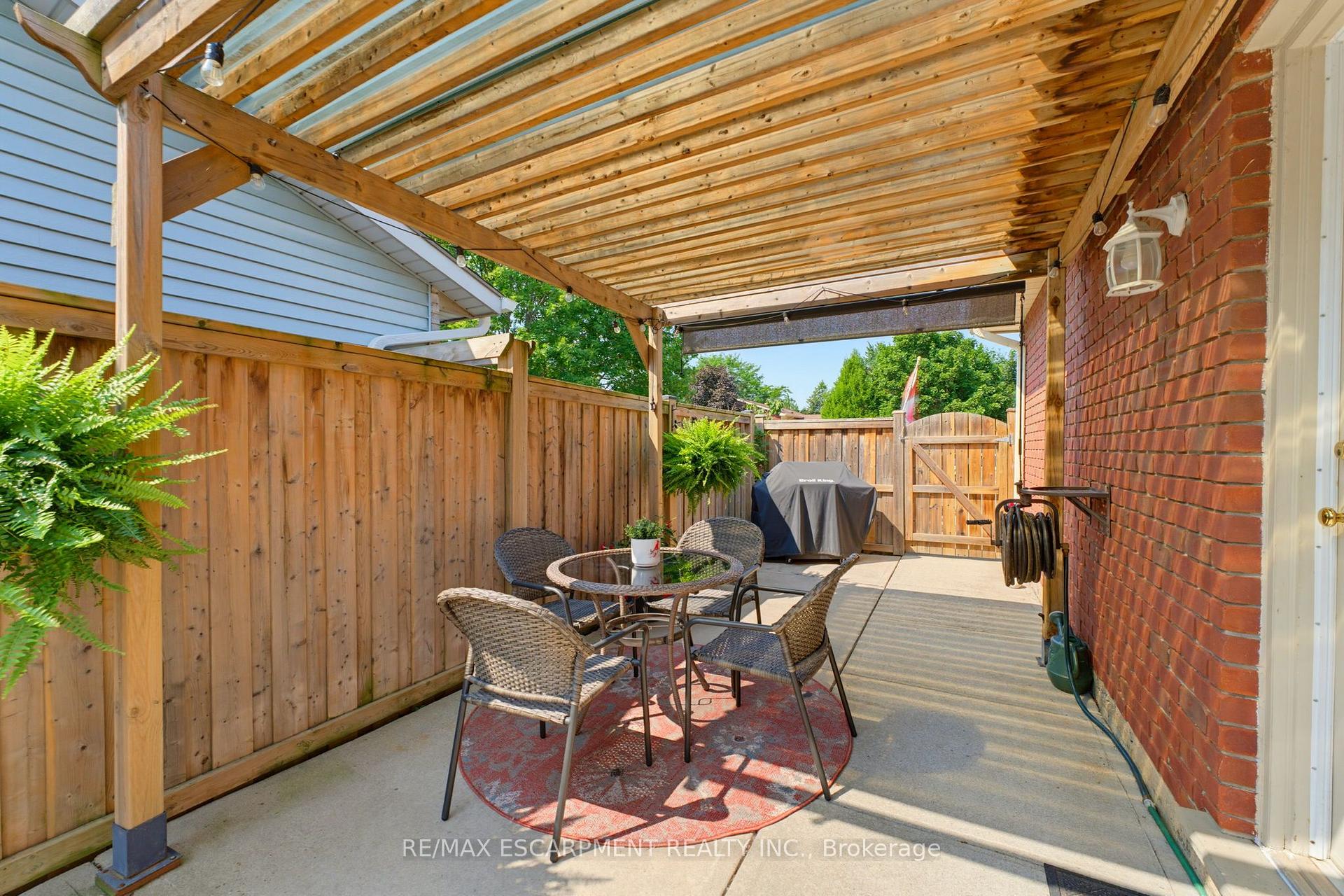 Photo 29 of 17 Buchanan Drive, Haldimand — HOMEH