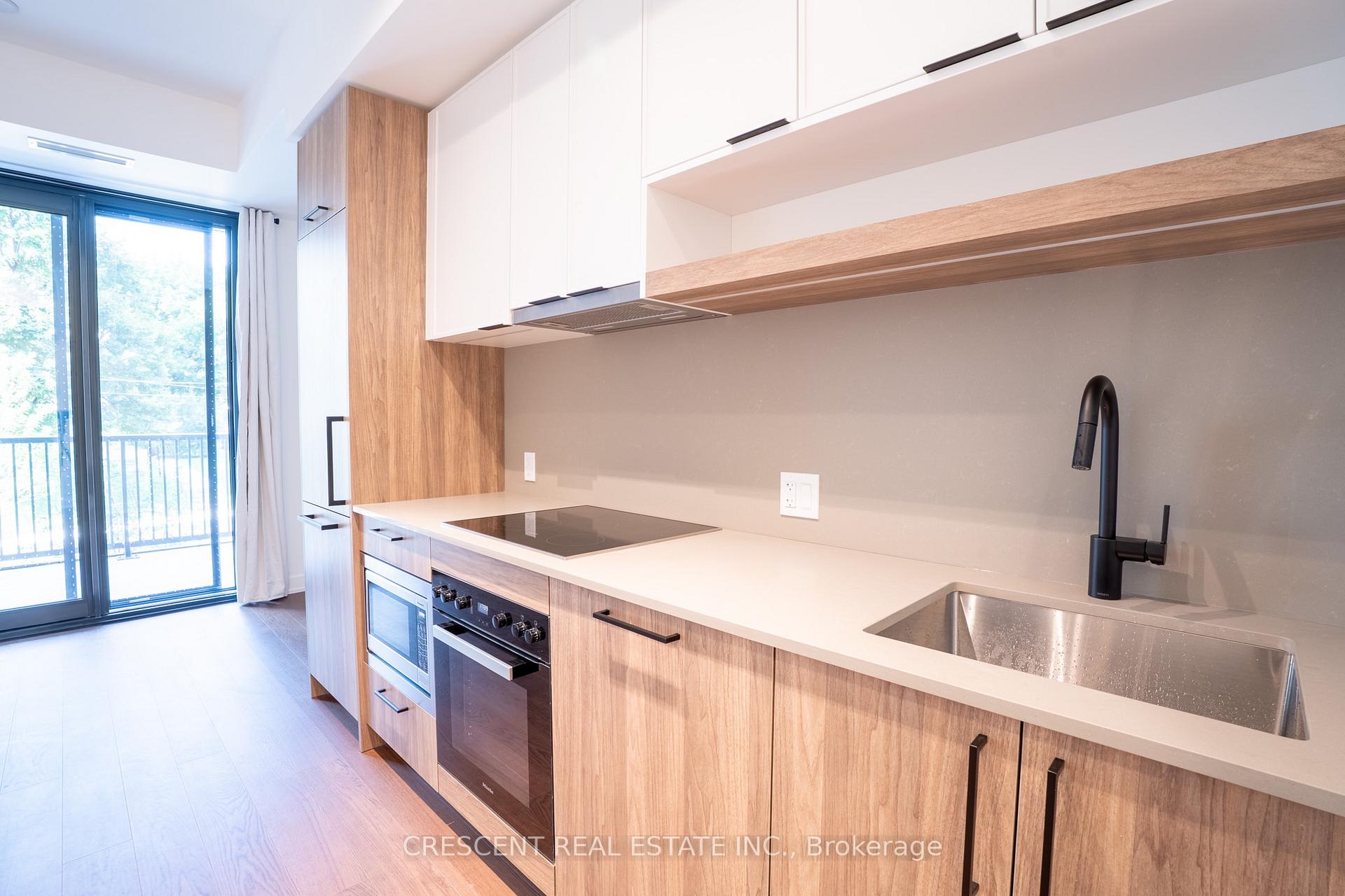 Photo 2 of Unit 201, 91 Montclair Avenue, Toronto, Forest Hill South — HOMEH