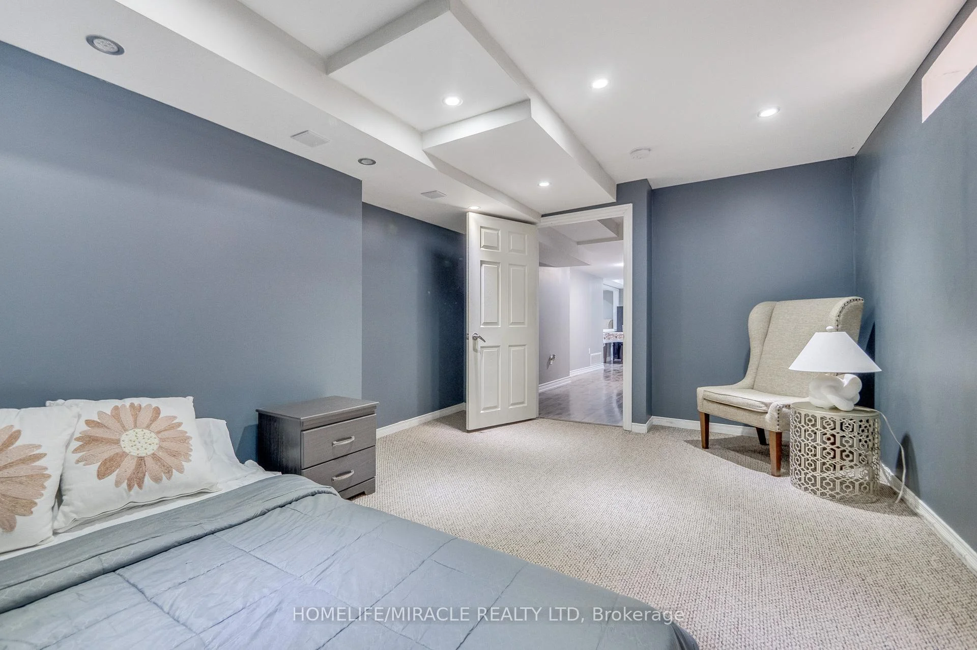 Photo 62 of 80 Dredge Court, Milton, Willmott — HOMEH