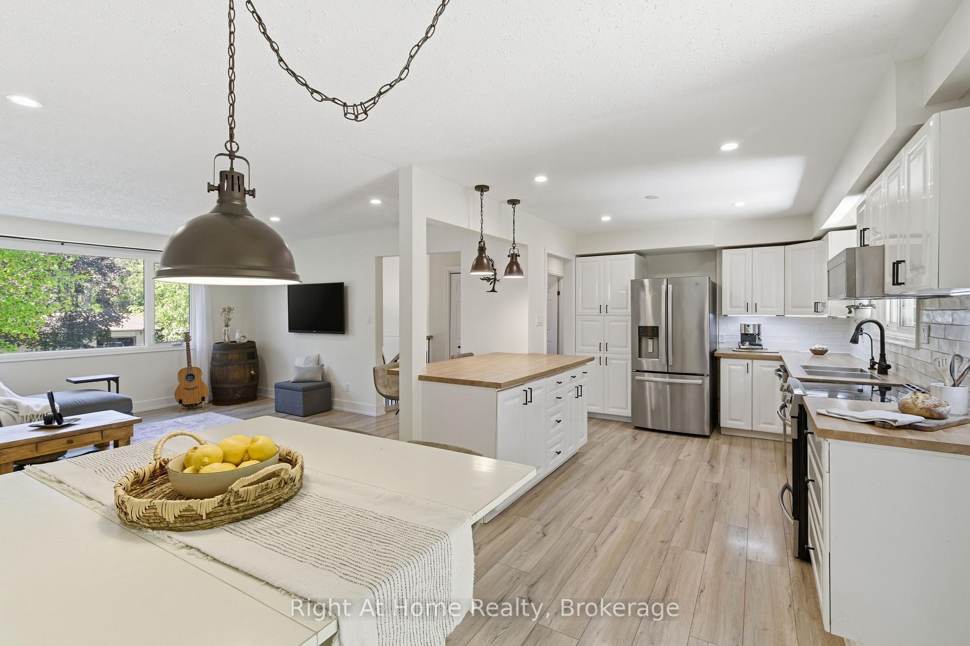 Photo 11 of 21 Nonquon Drive, Kawartha Lakes, Mariposa — HOMEH