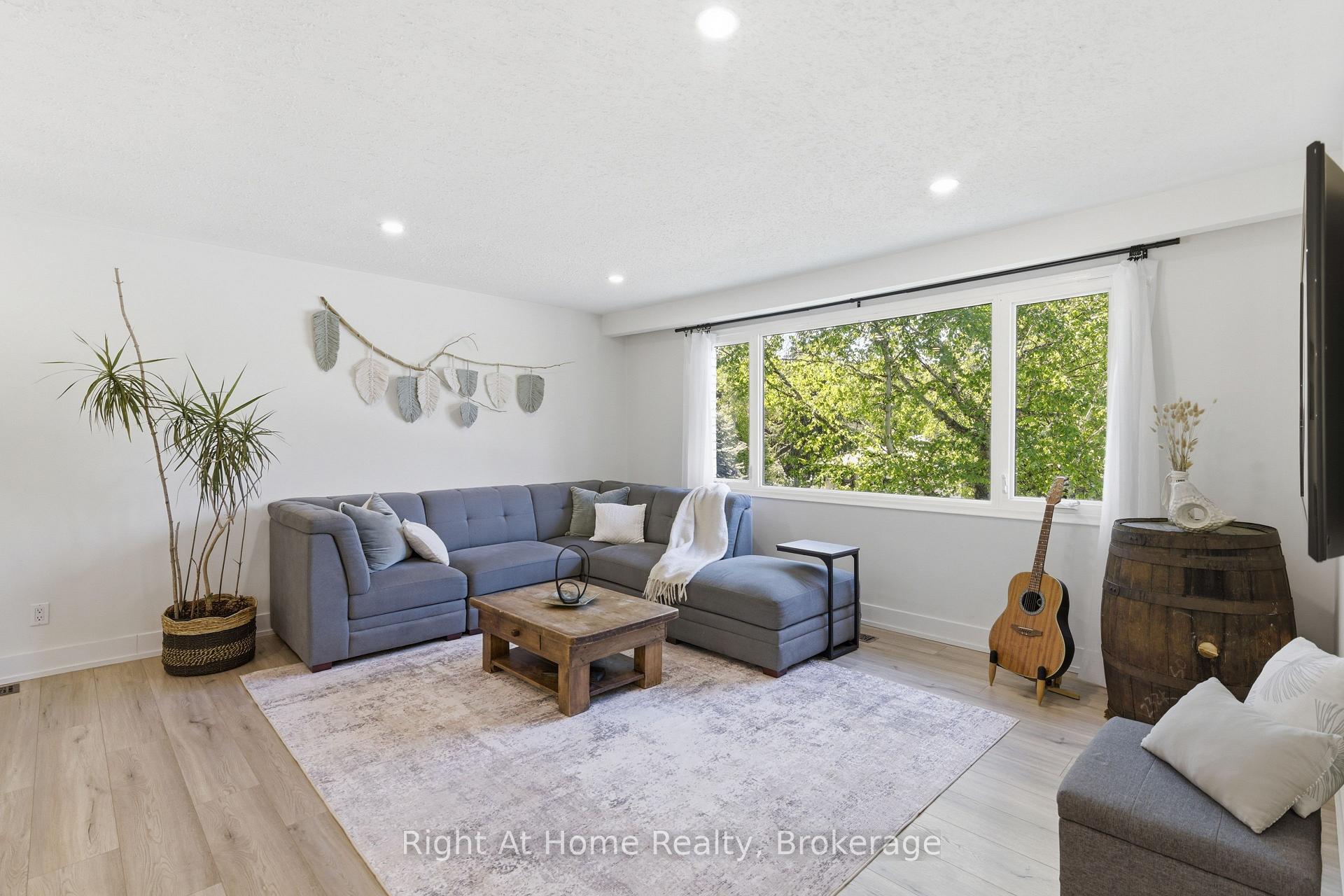 Photo 14 of 21 Nonquon Drive, Kawartha Lakes, Mariposa — HOMEH