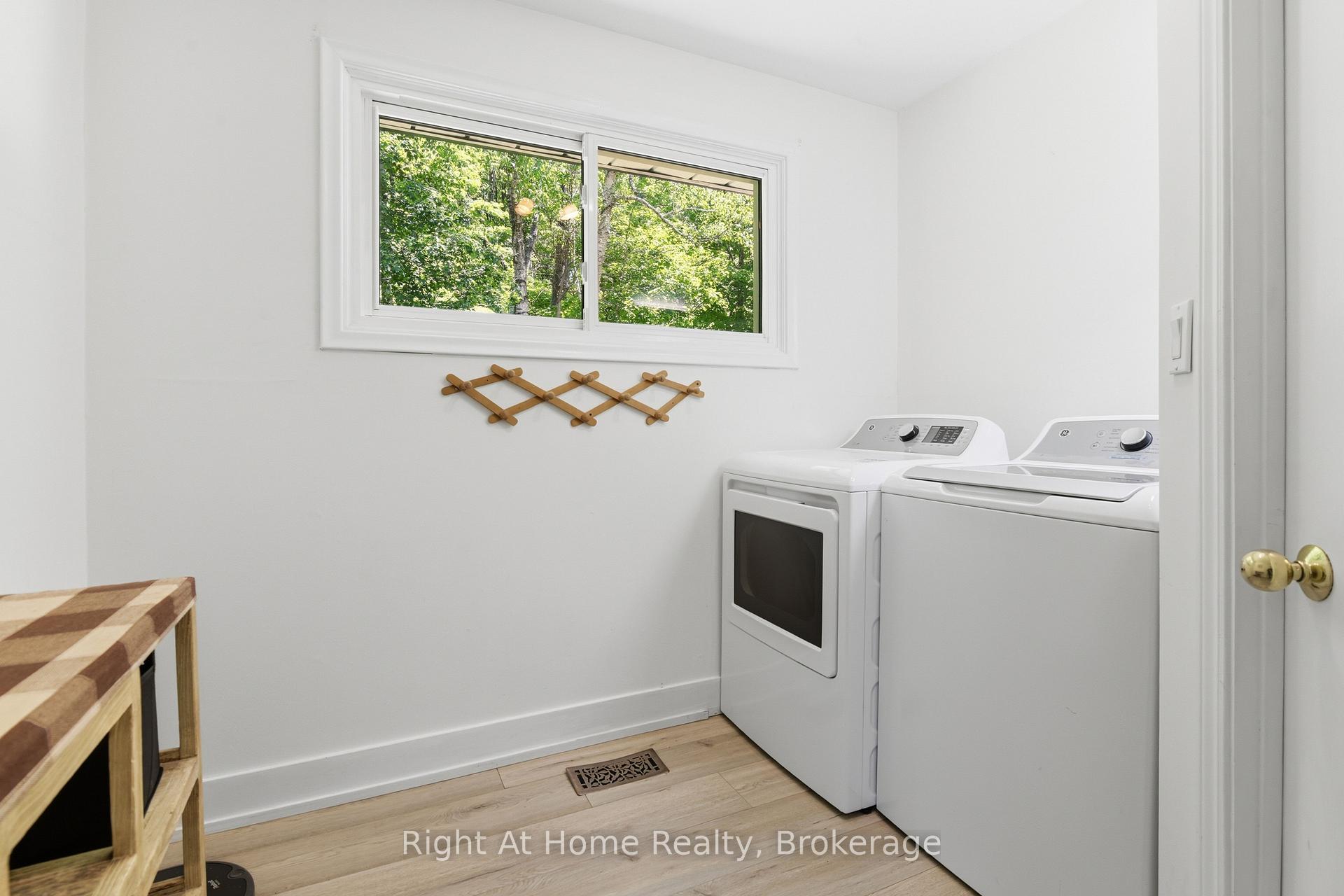 Photo 27 of 21 Nonquon Drive, Kawartha Lakes, Mariposa — HOMEH